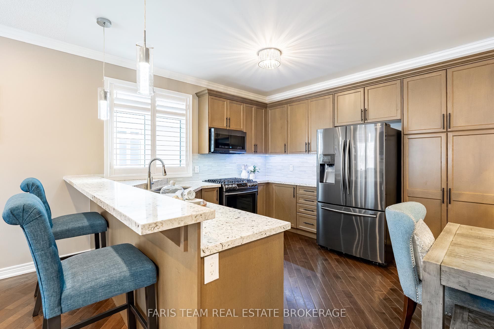 9 Broadpoint Street, Wasaga Beach, ON L9Z 3B8 photo 5