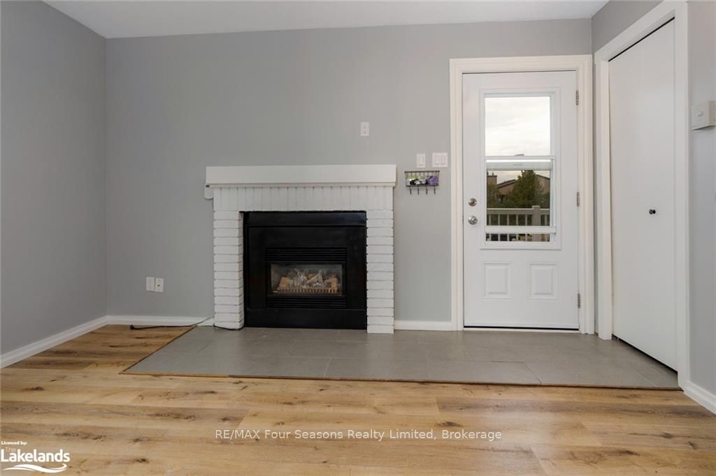 21 Dawson Drive 73, Collingwood, ON L9Y 5B5 photo 5