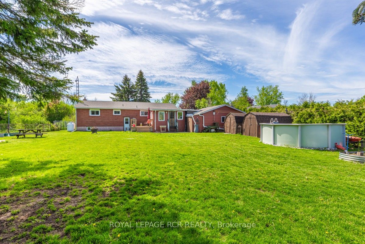 2872 Sunset Drive, Ramara, ON L0K 1B0 photo 2