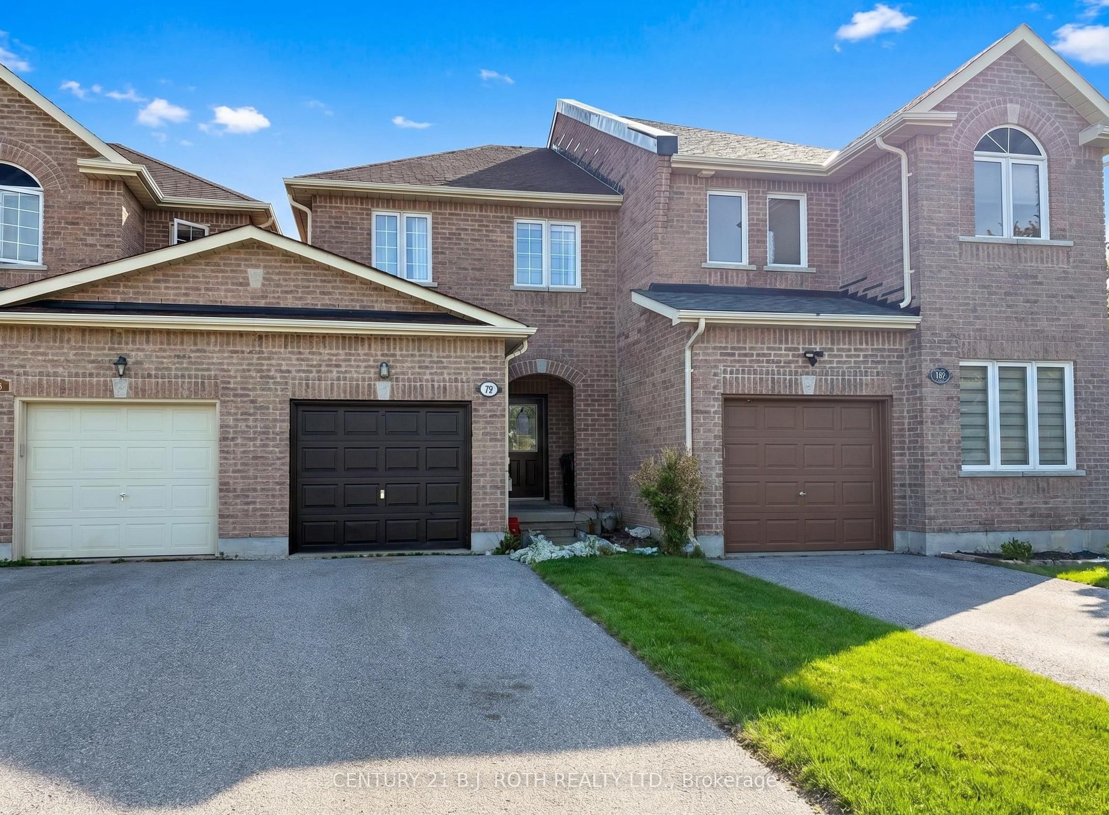 120 Stanley Street, Barrie, ON L4M 6V5 photo 2
