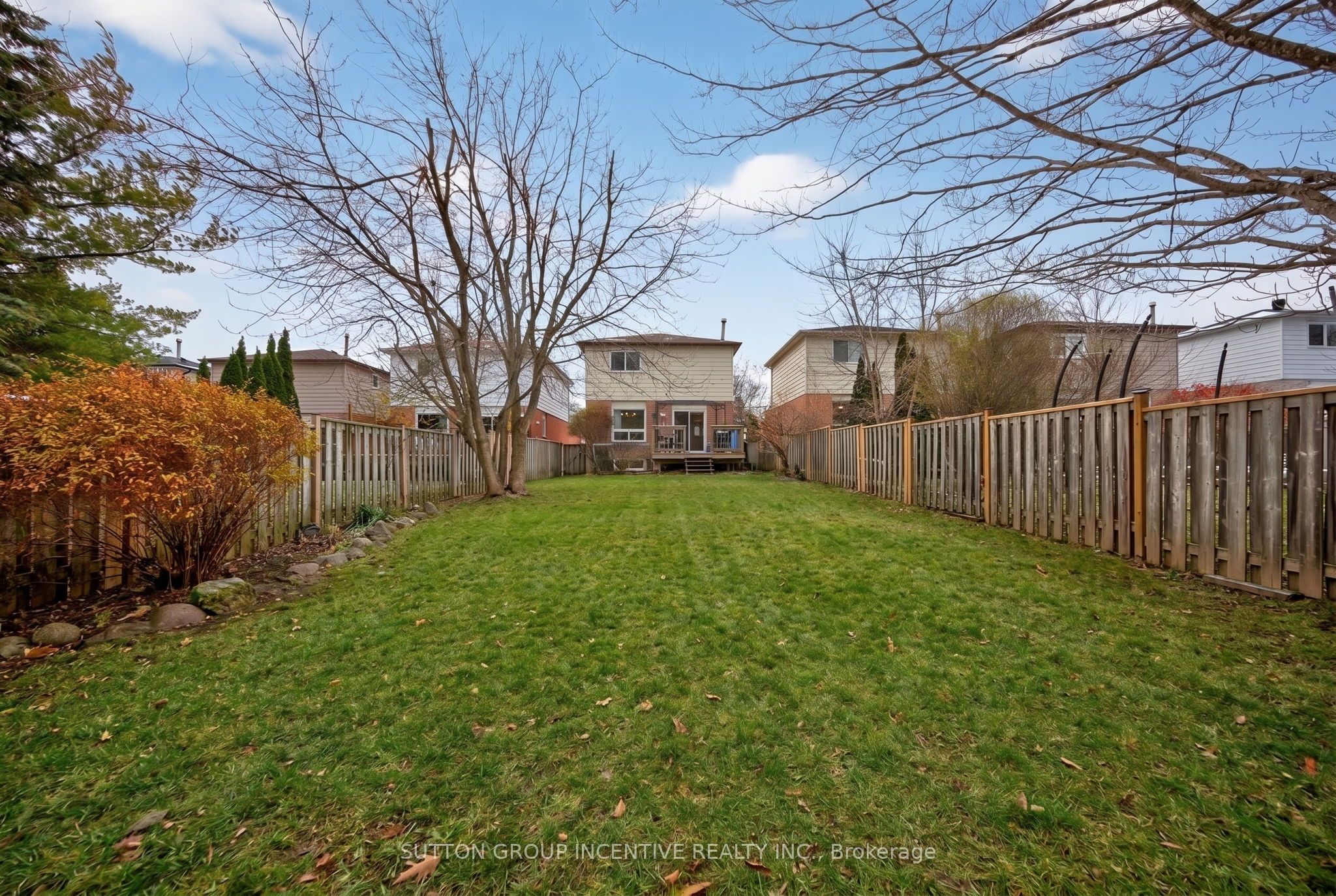 113 Garden Drive, Barrie, ON L4N 5T9 photo 2