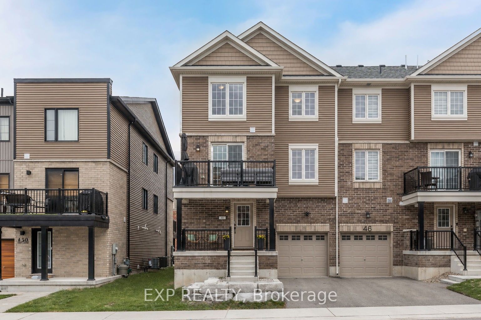 48 Hay Lane, Barrie, ON L9J 0T8