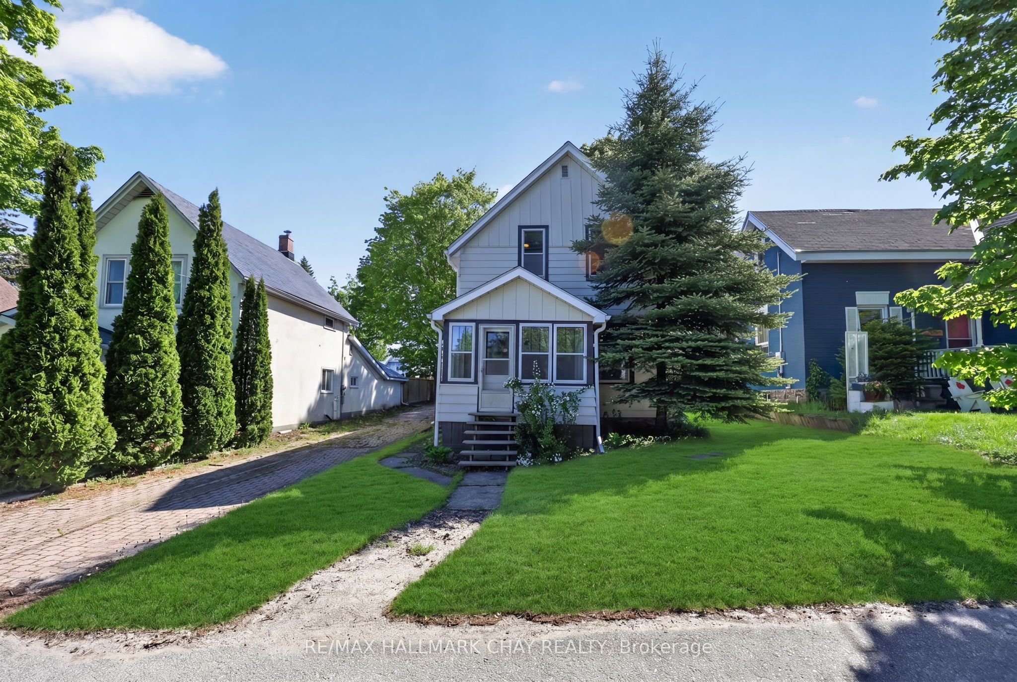 23 Maria Street, Penetanguishene, ON L9M 1L5 photo 5