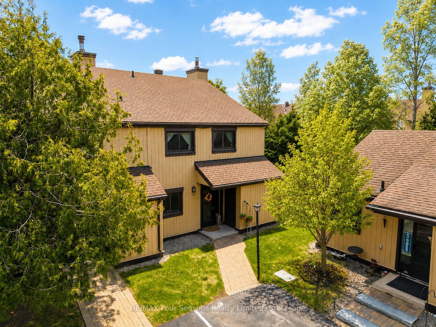158 Escarpment Crescent, Collingwood, ON L9Y 5B4