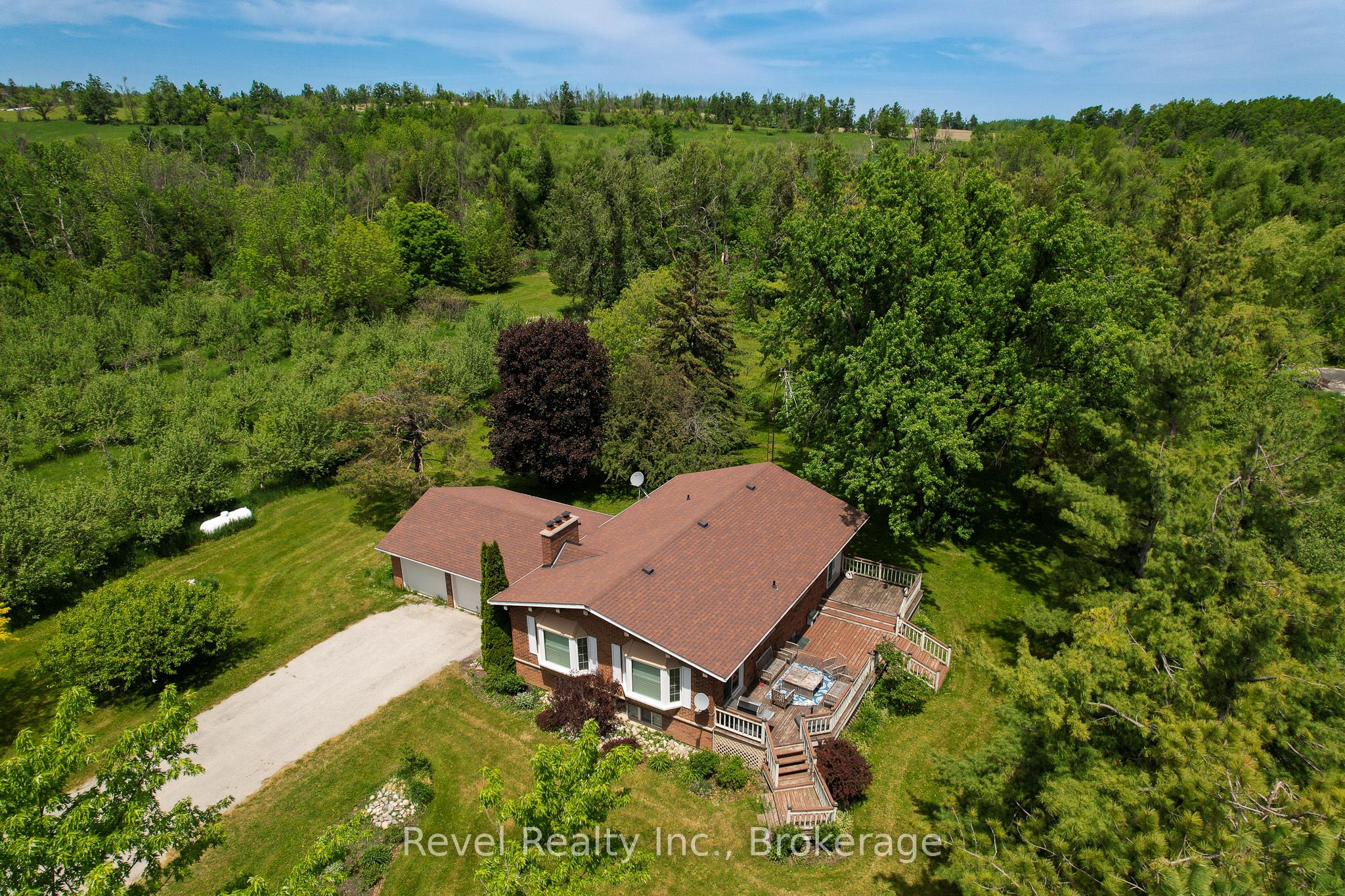 38 Station Street, Clearview, ON L0M 1L0 photo 3