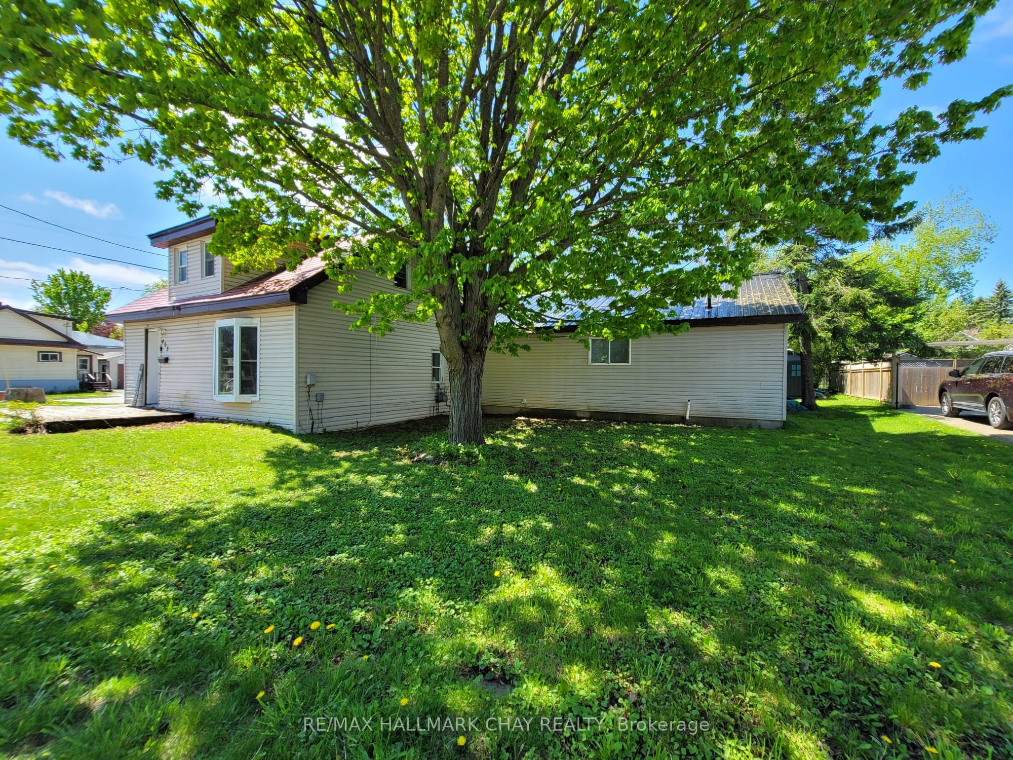 405 FOREST Avenue S, Orillia, ON L3V 3Z2