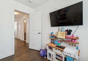 39 Turnberry Lane, Barrie, ON L9J 0M8 photo 4