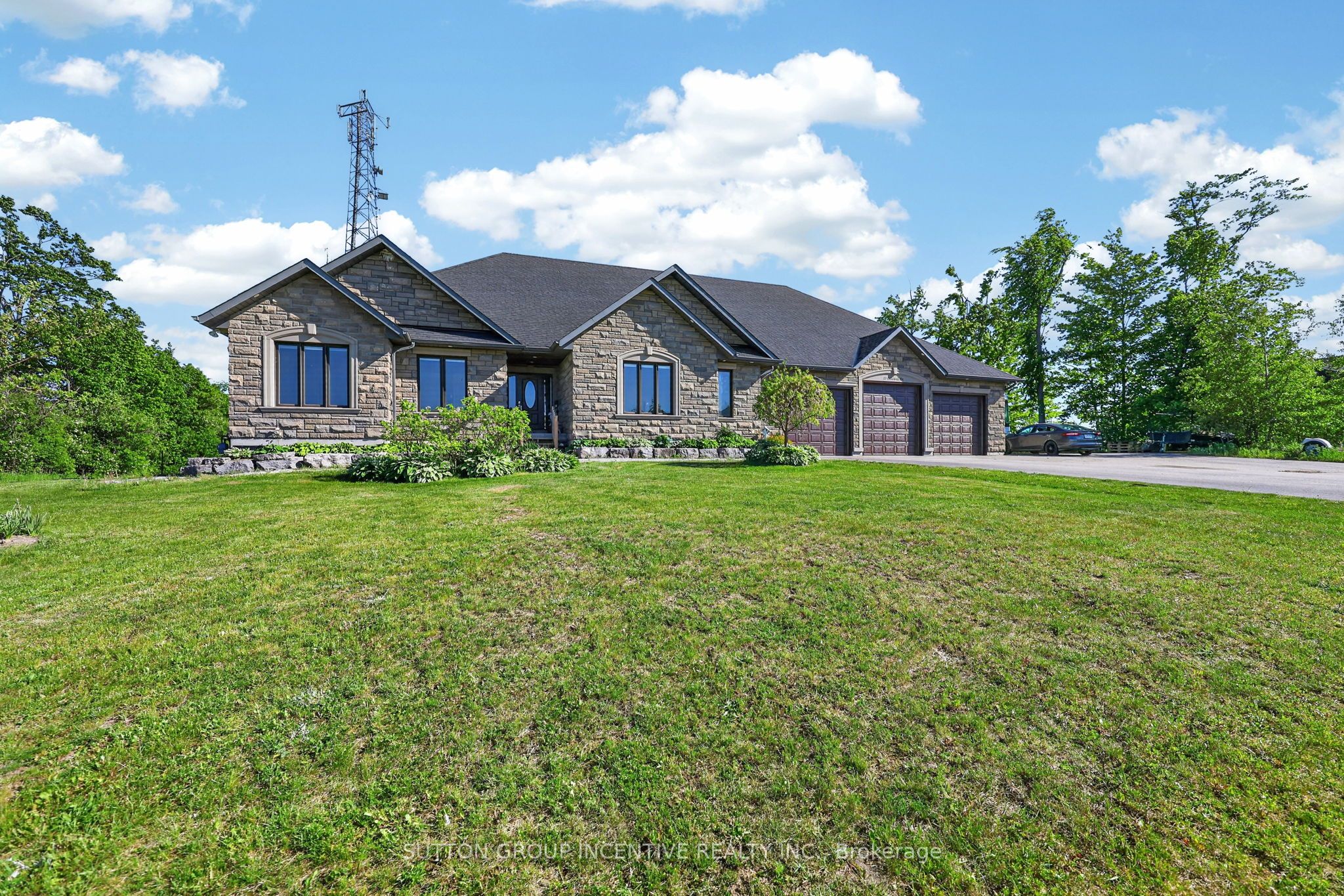 15 Caldwell Drive, Oro-Medonte, ON L0L 2L0 photo 3