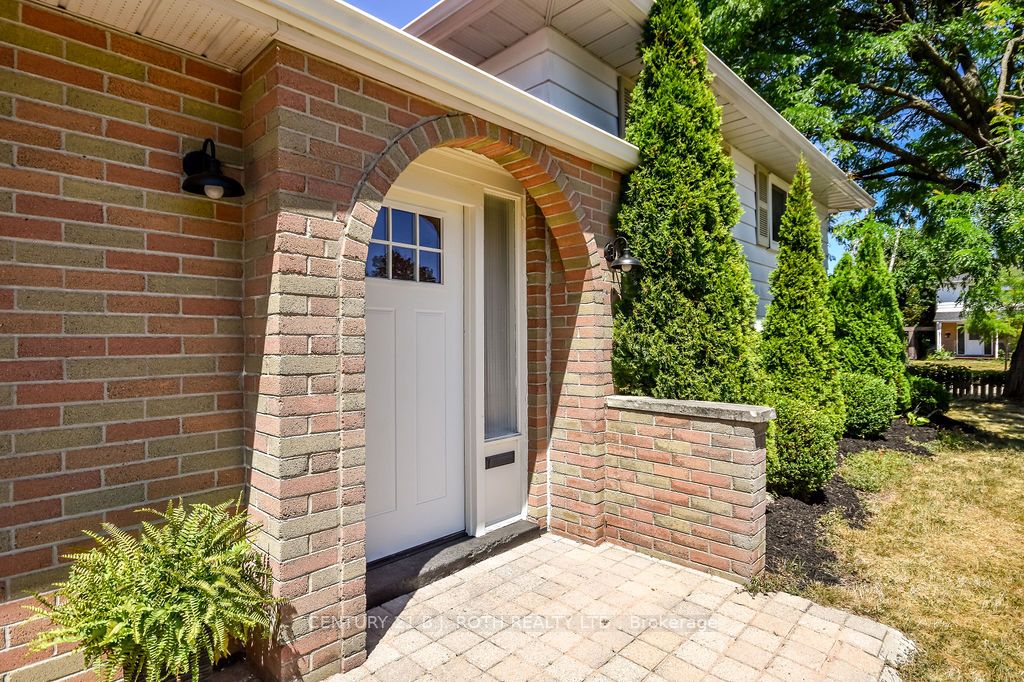 32 Lonsdale Place, Barrie, ON L4M 4J1 photo 5