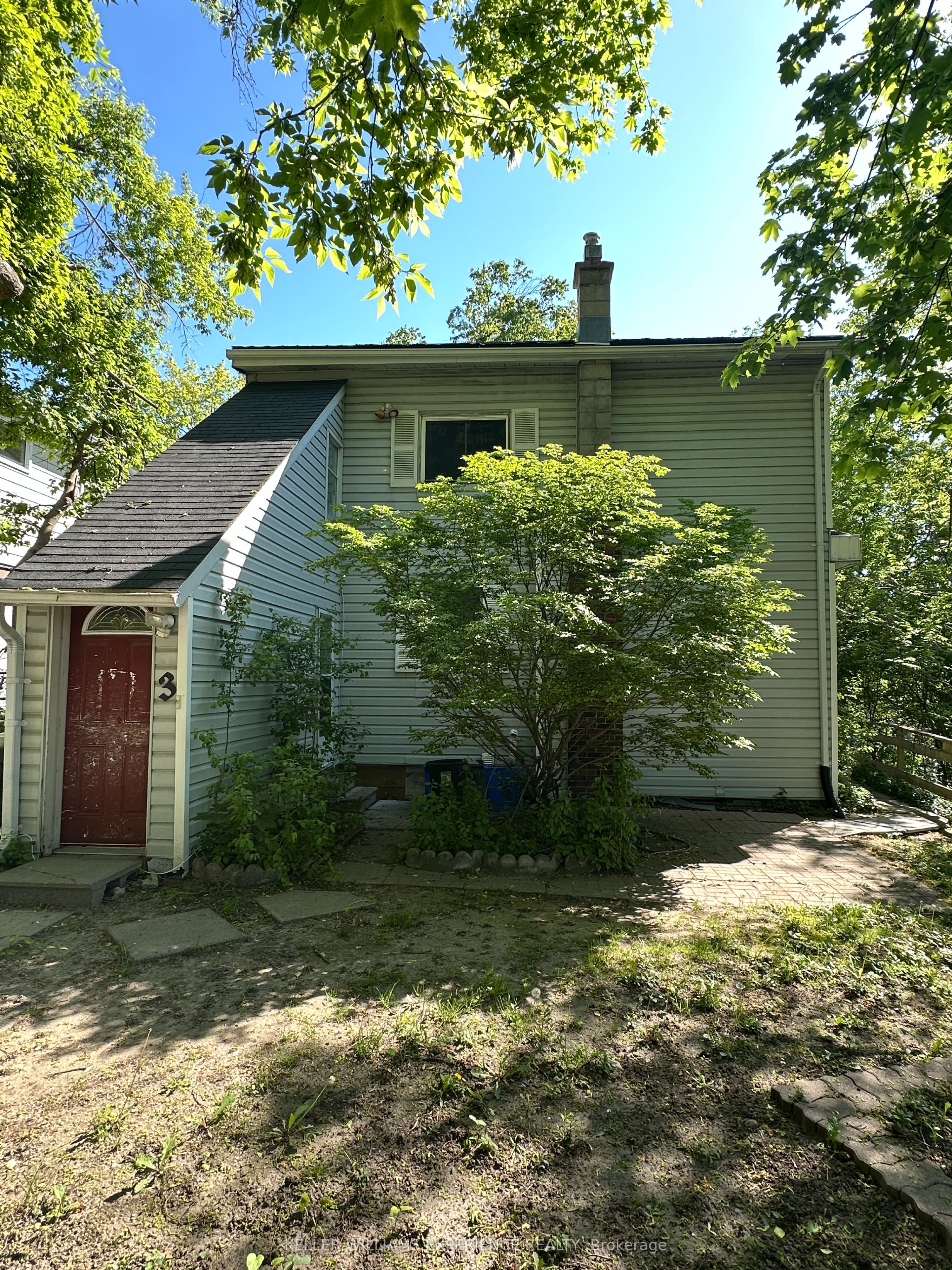 116 Maple Avenue, Barrie, ON L4N 1S4
