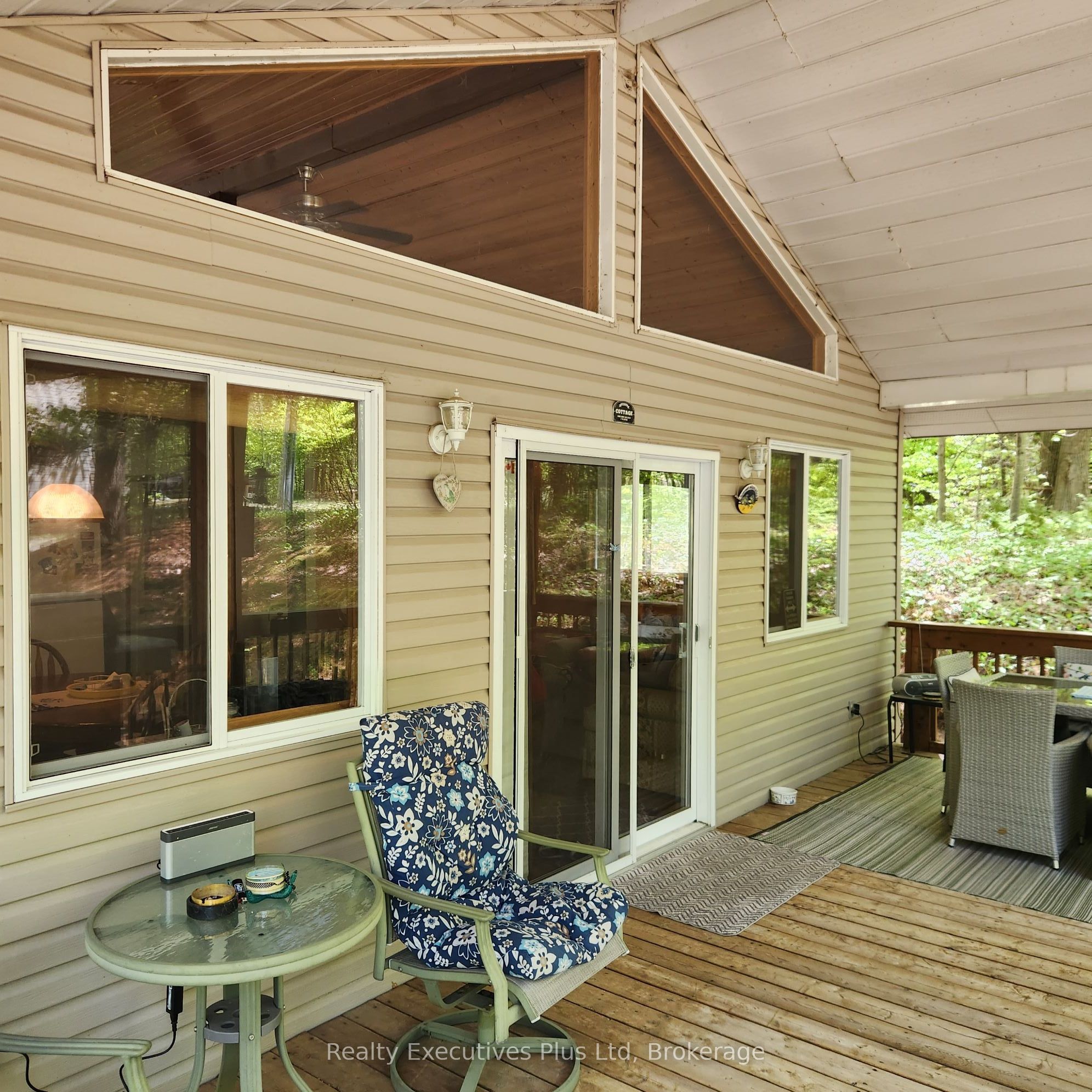 12 Waagosh Miikans Lane, Christian Island 30, ON L9M 0A9 photo 4