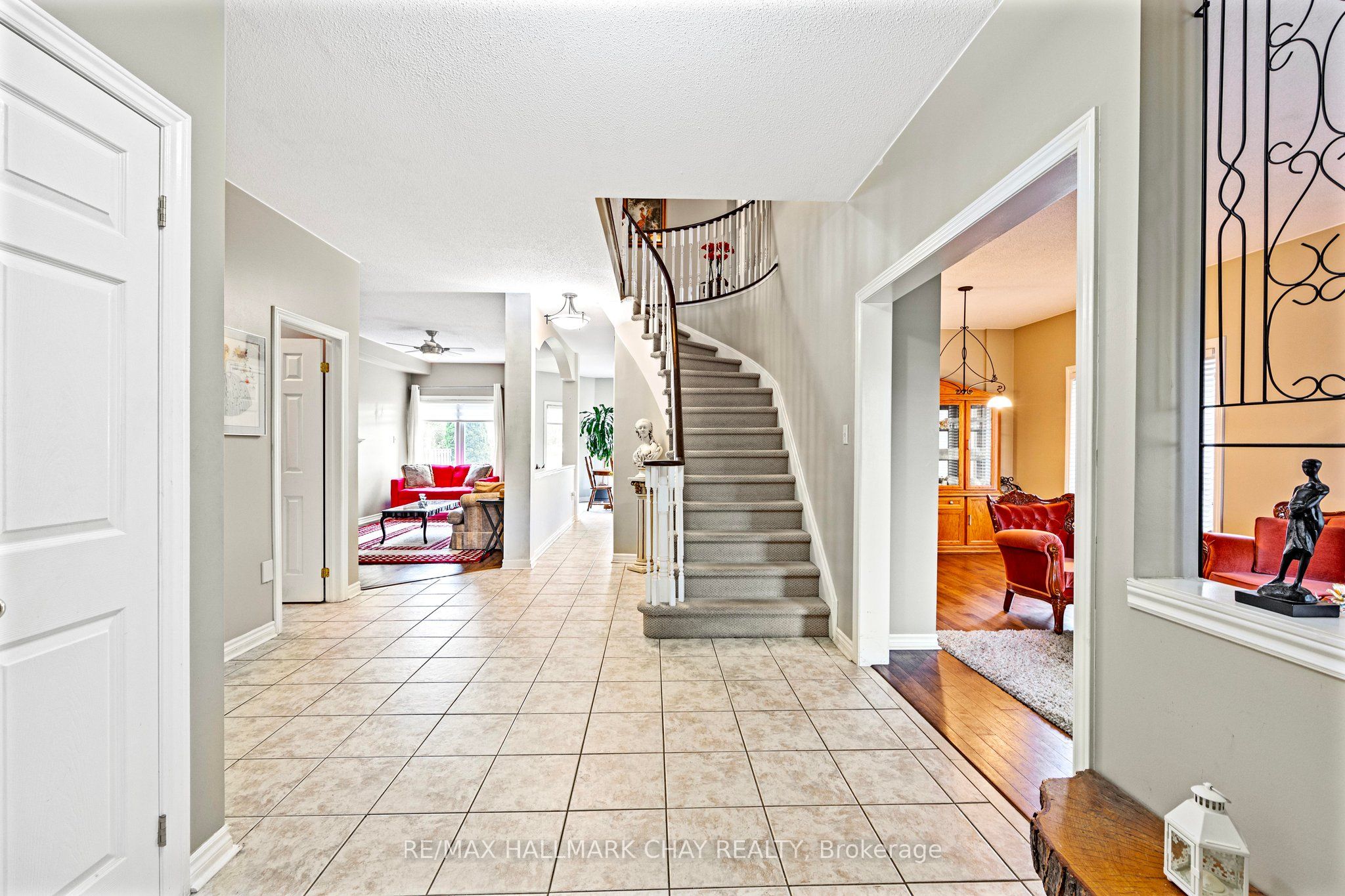 66 Penvill Trail, Barrie, ON L4N 5C5 photo 2