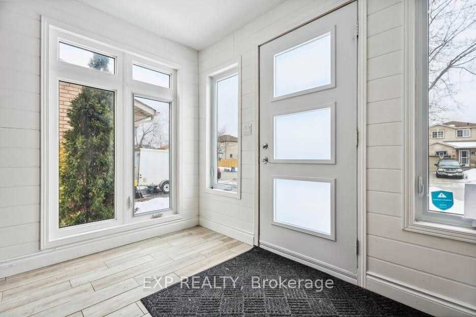 84 Butternut Drive, Barrie, ON L4N 9Z6 photo 2
