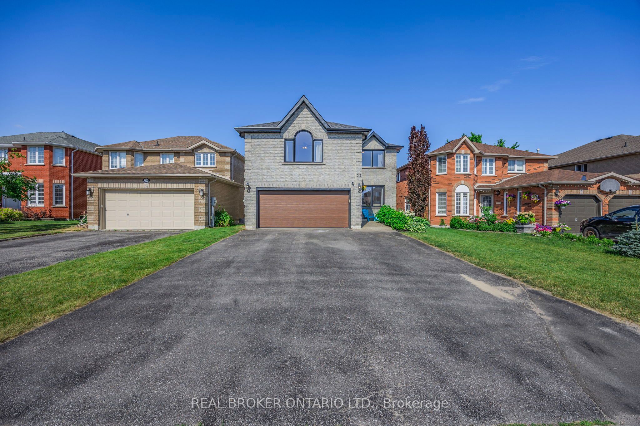 32 Black Willow Drive, Barrie, ON L4N 9M2 photo 3