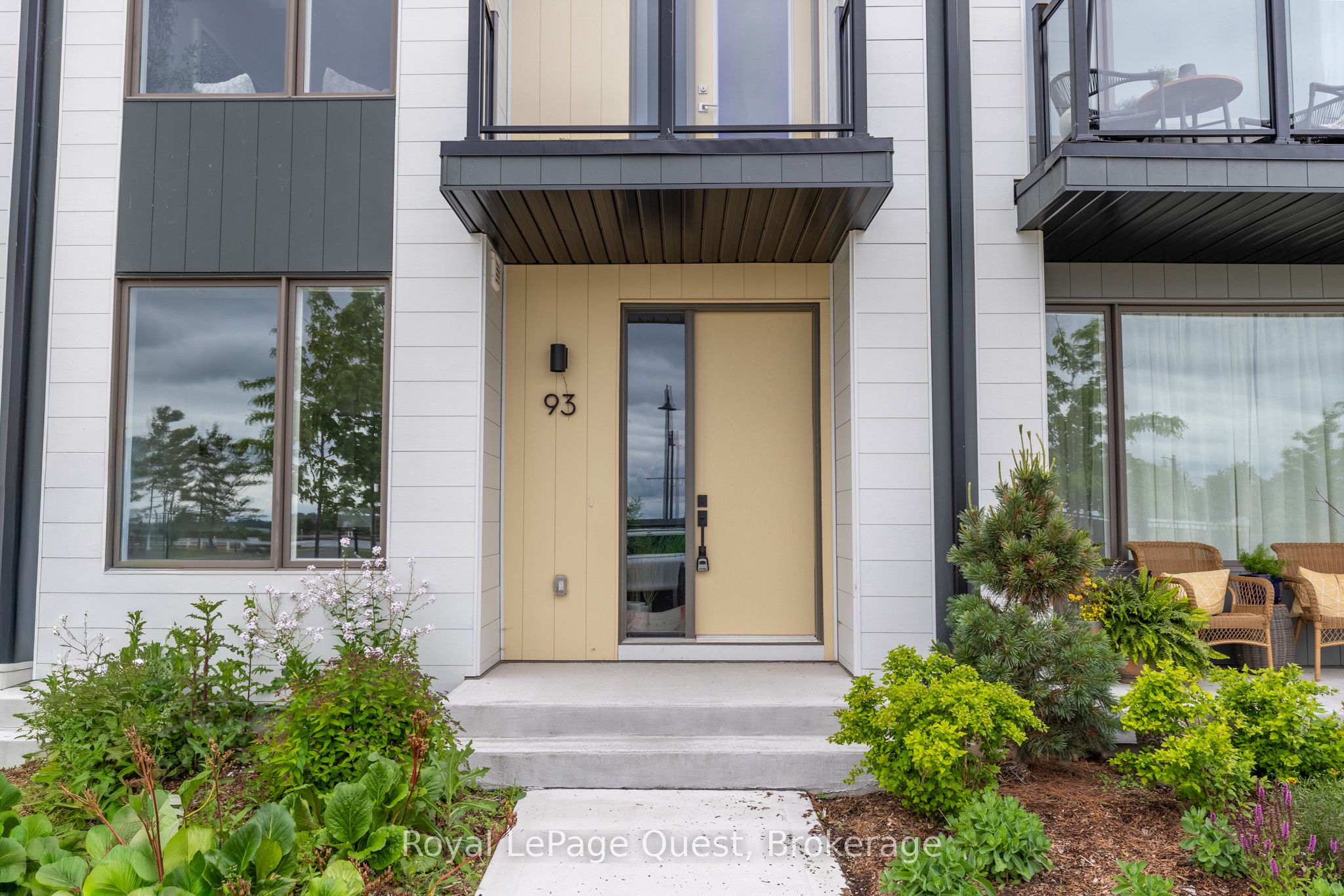 93 Lightfoot Drive, Orillia, ON L3V 7L8 photo 4