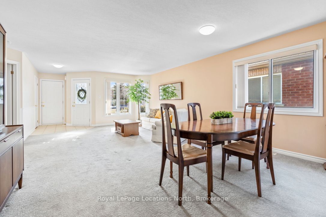 83 White Elm Road, Barrie, ON L4N 0E4 photo 5