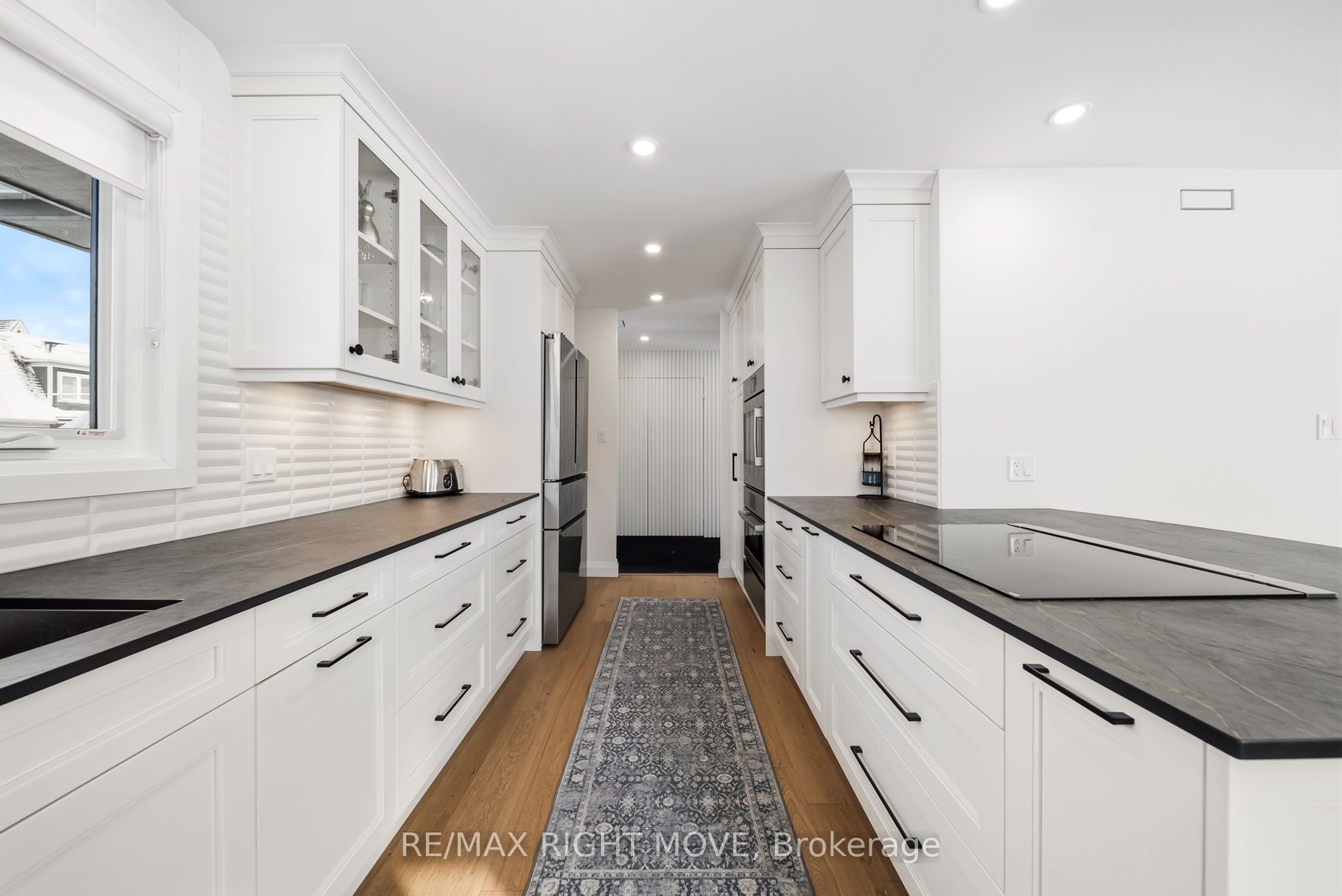 585 Atherley Road 205, Orillia, ON L3V 7L5 photo 4