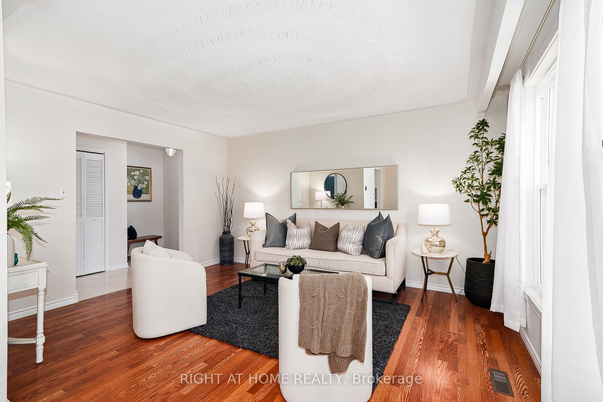 1059 Glen Mhor Crescent, Midland, ON L4R 4P5 photo 4