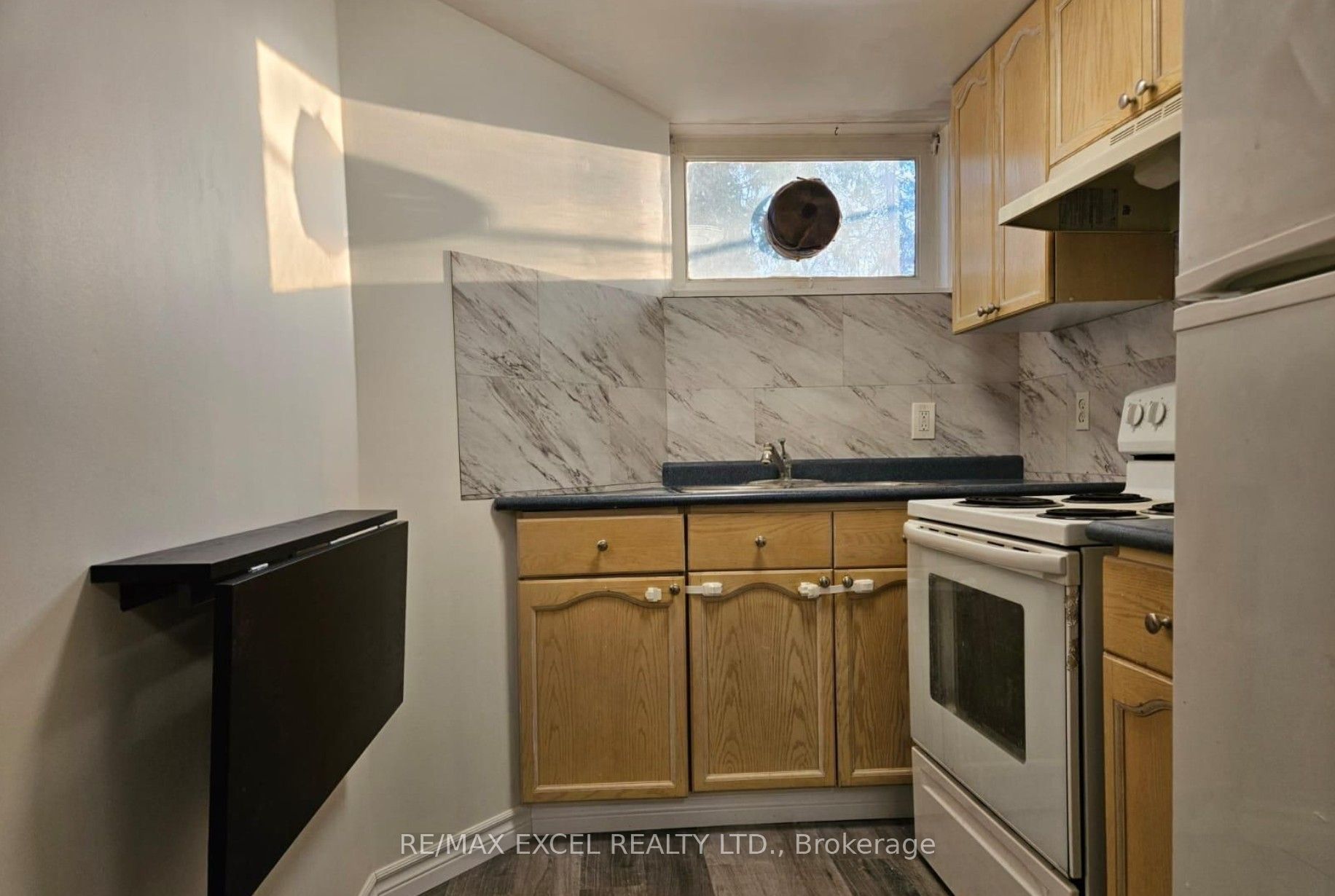 22 Northpark Road, Barrie, ON L4M 2J3 photo 5
