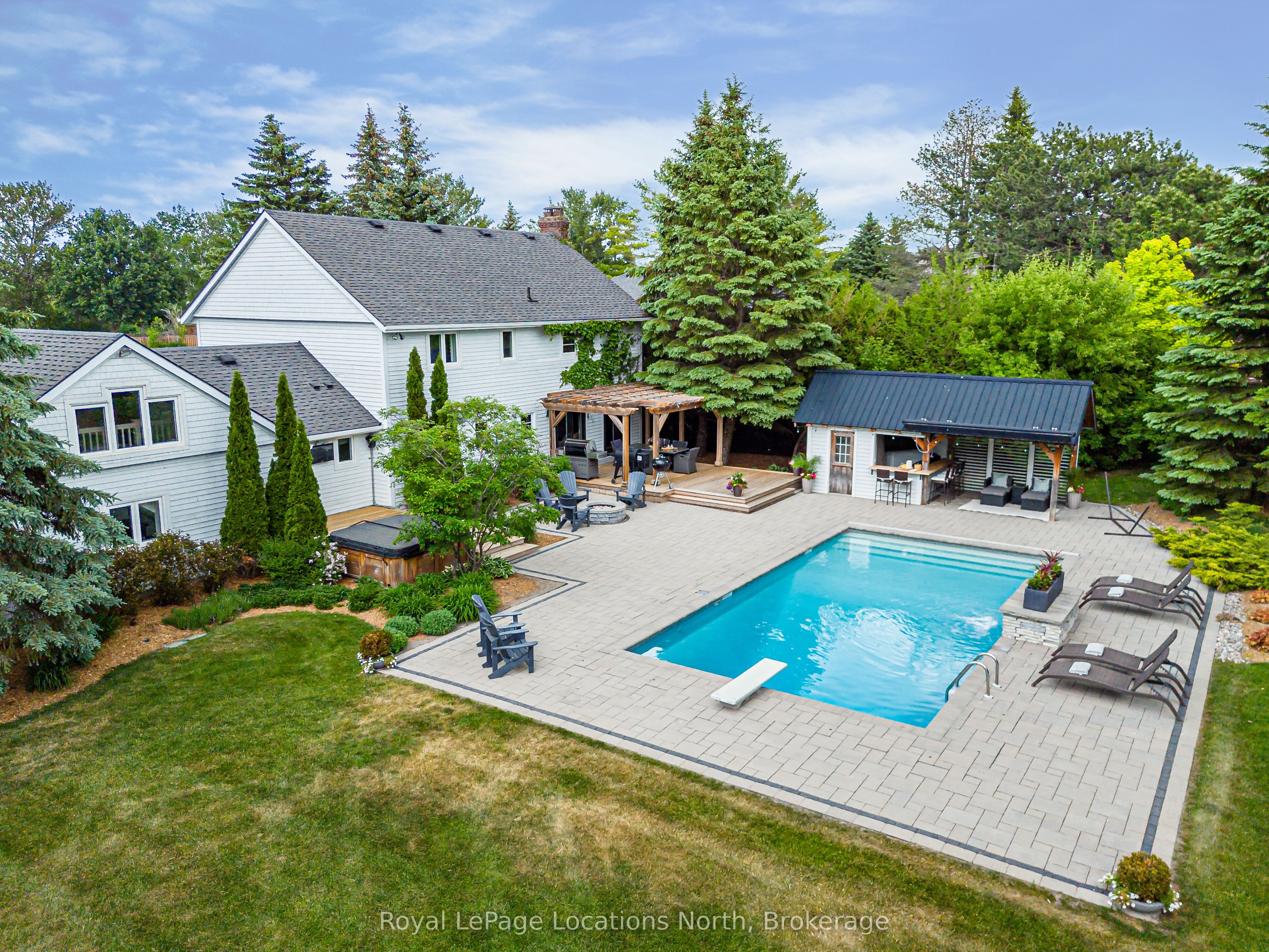 42 Lockhart Road, Collingwood, ON L9Y 2L3 photo 4