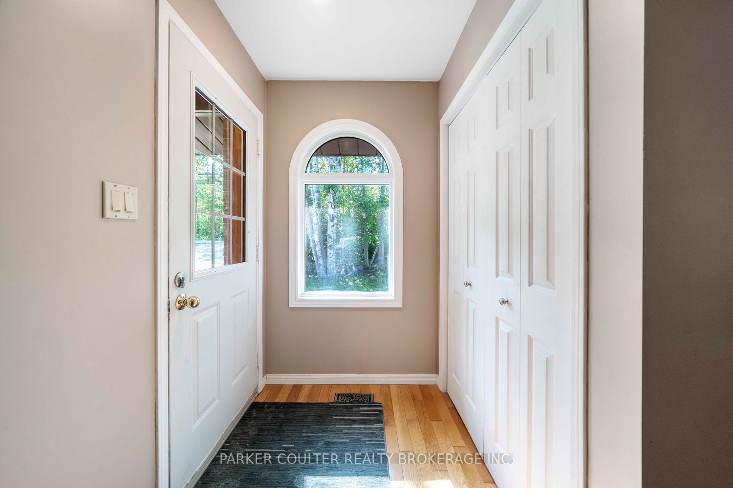 4365 Huronia Road, Severn, ON L3V 0G6 photo 4