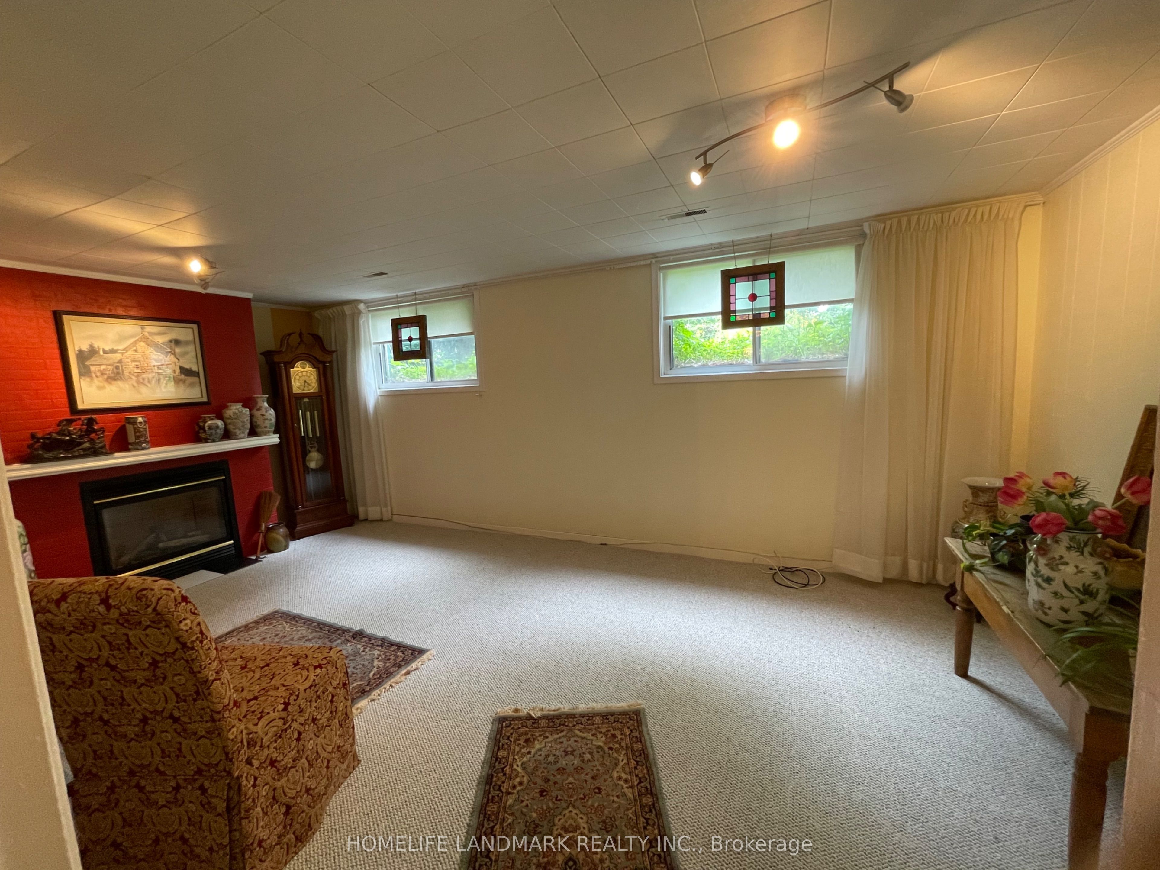114 Steel Street S, Barrie, ON L4M 2G2 photo 4