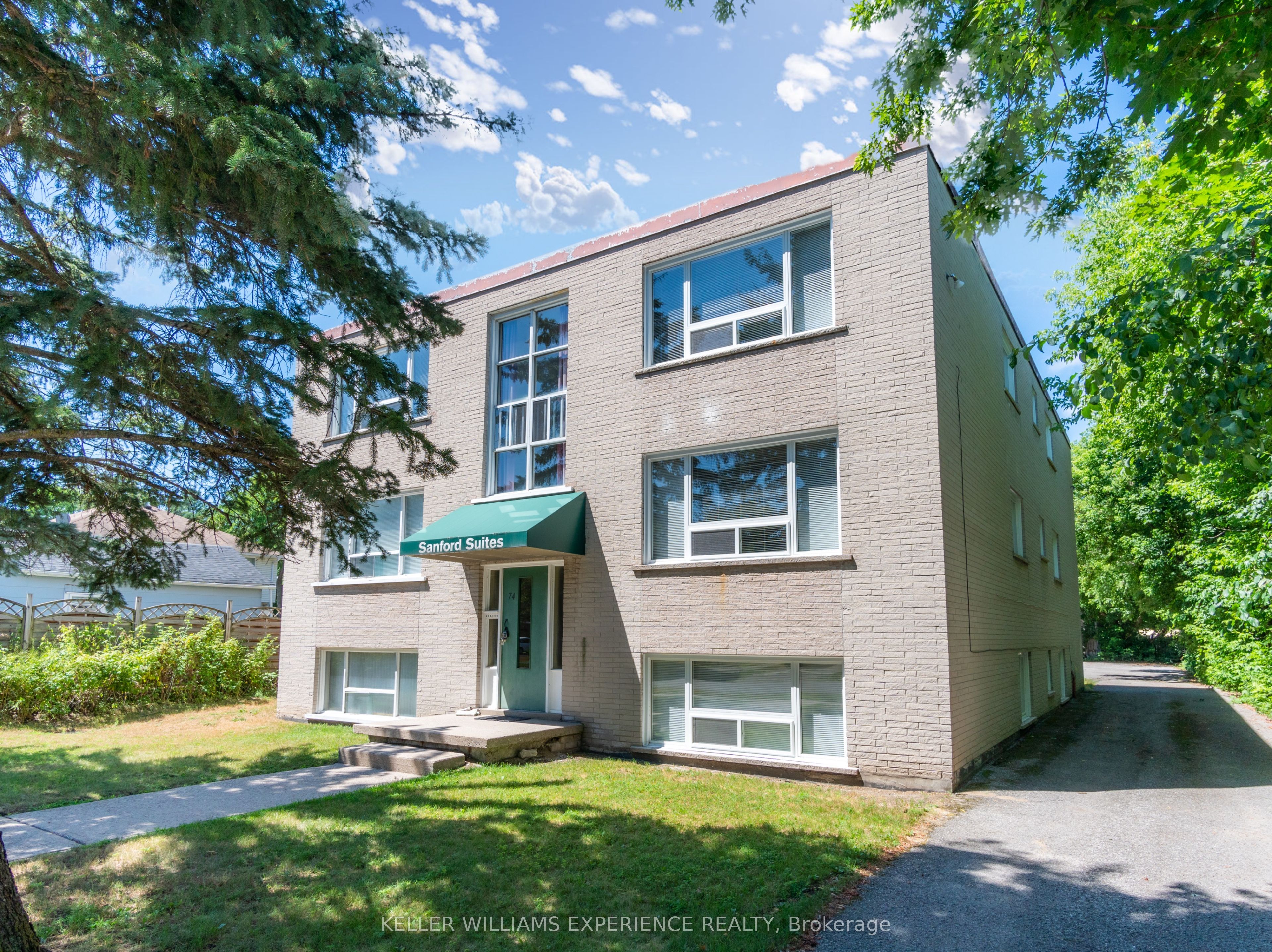 74 Sanford Street Unit #3, Barrie, ON L4N 3C5 photo 3