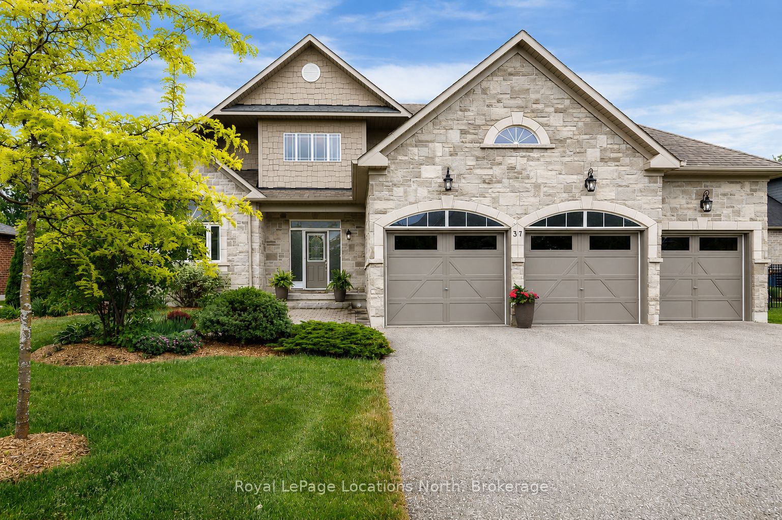 37 Kells Crescent, Collingwood, ON L9Y 0A9 photo 4