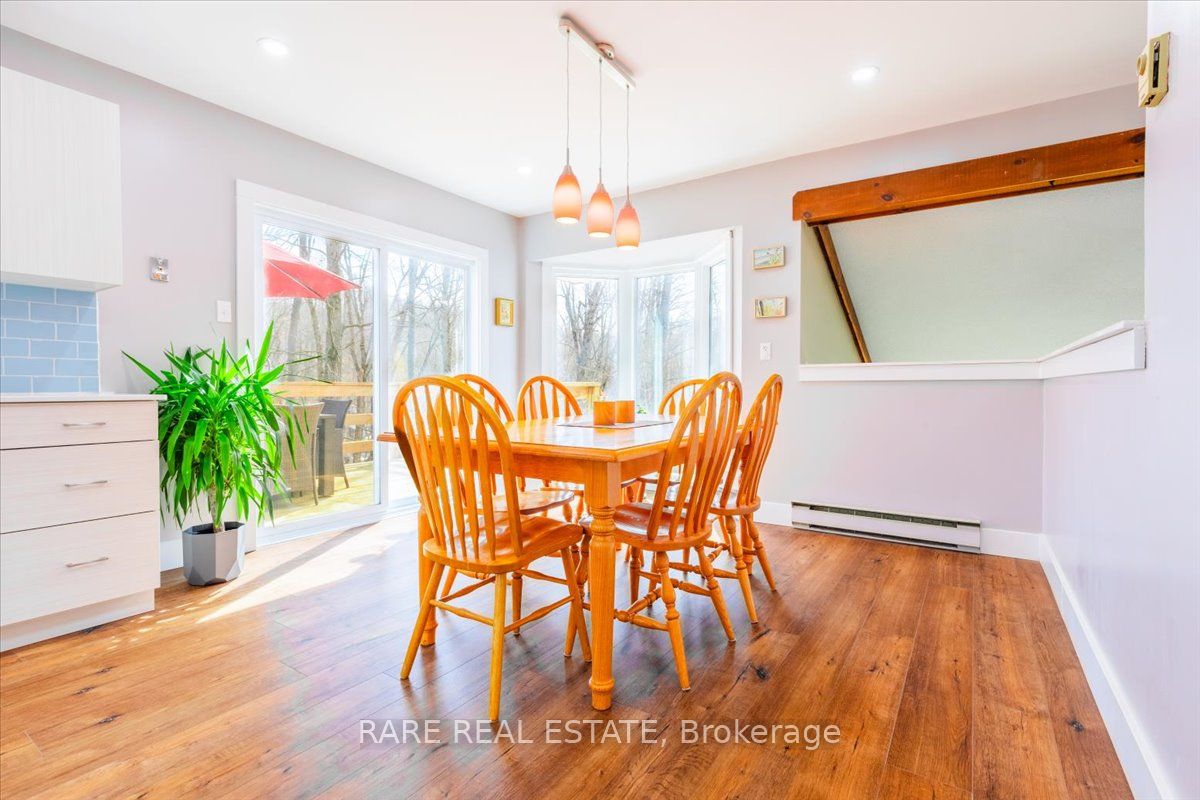 32 Oneida Avenue, Oro-Medonte, ON L0K 1E0 photo 4