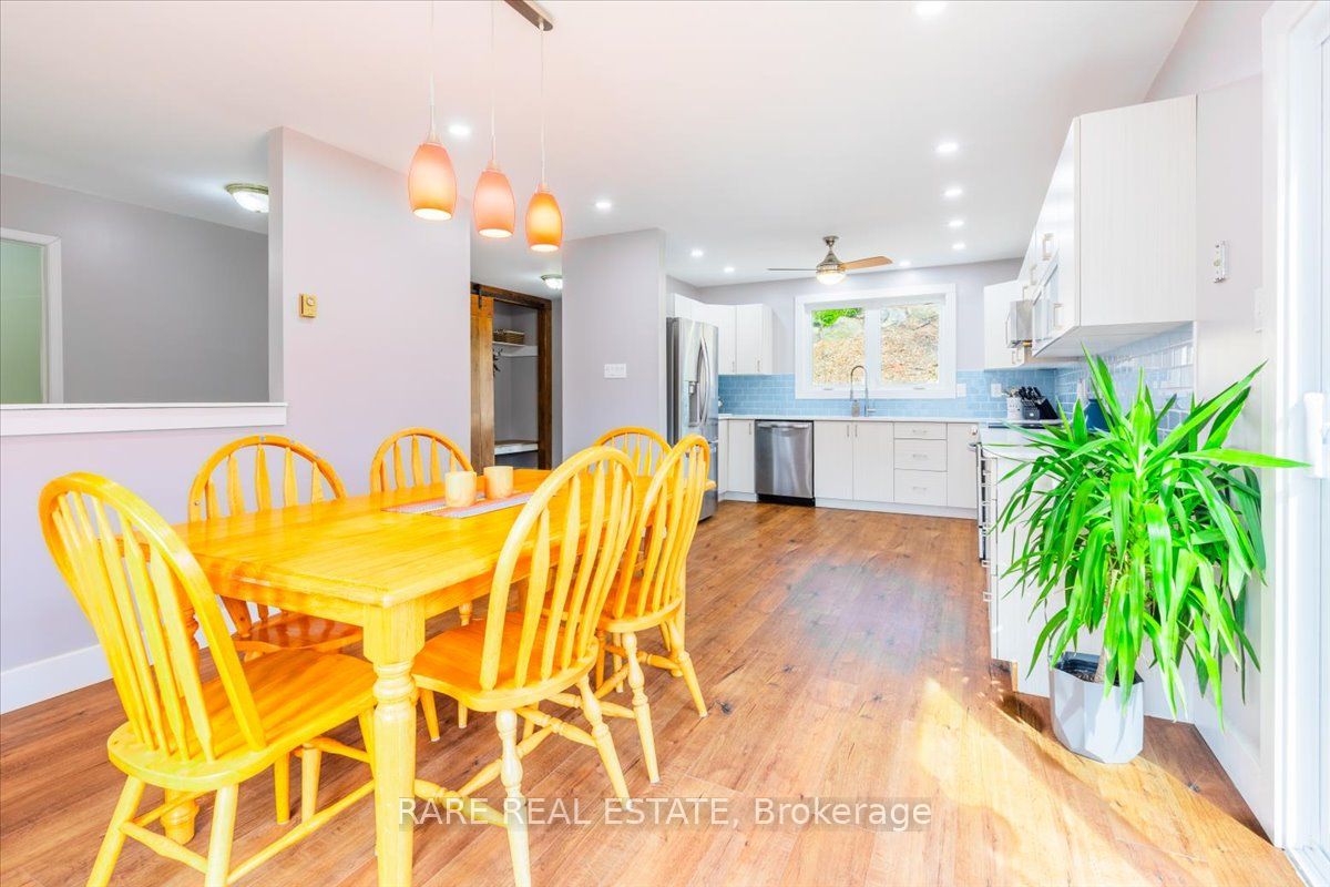 32 Oneida Avenue, Oro-Medonte, ON L0K 1E0 photo 5