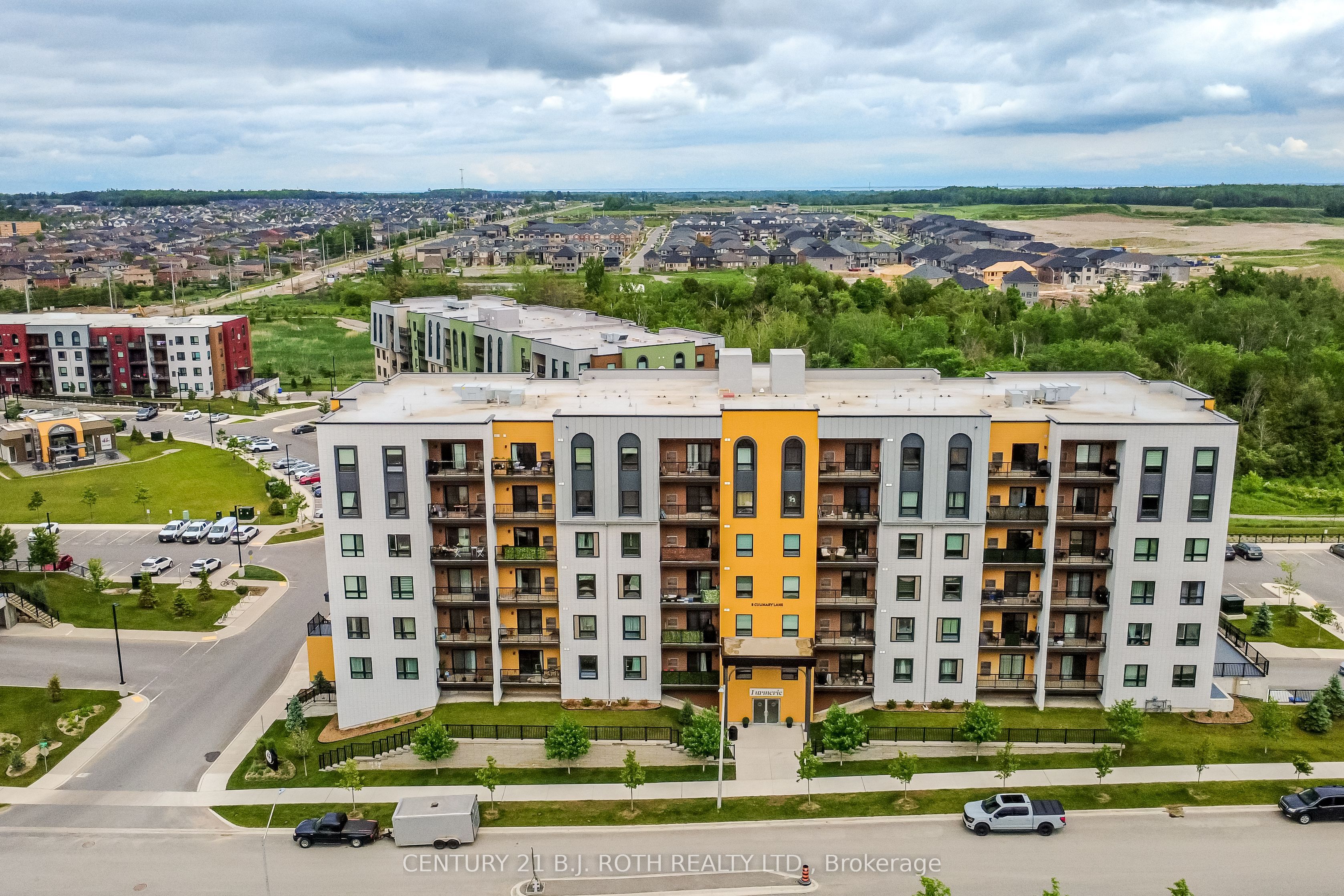 8 Culinary Lane 604, Barrie, ON L9J 0T2 photo 5