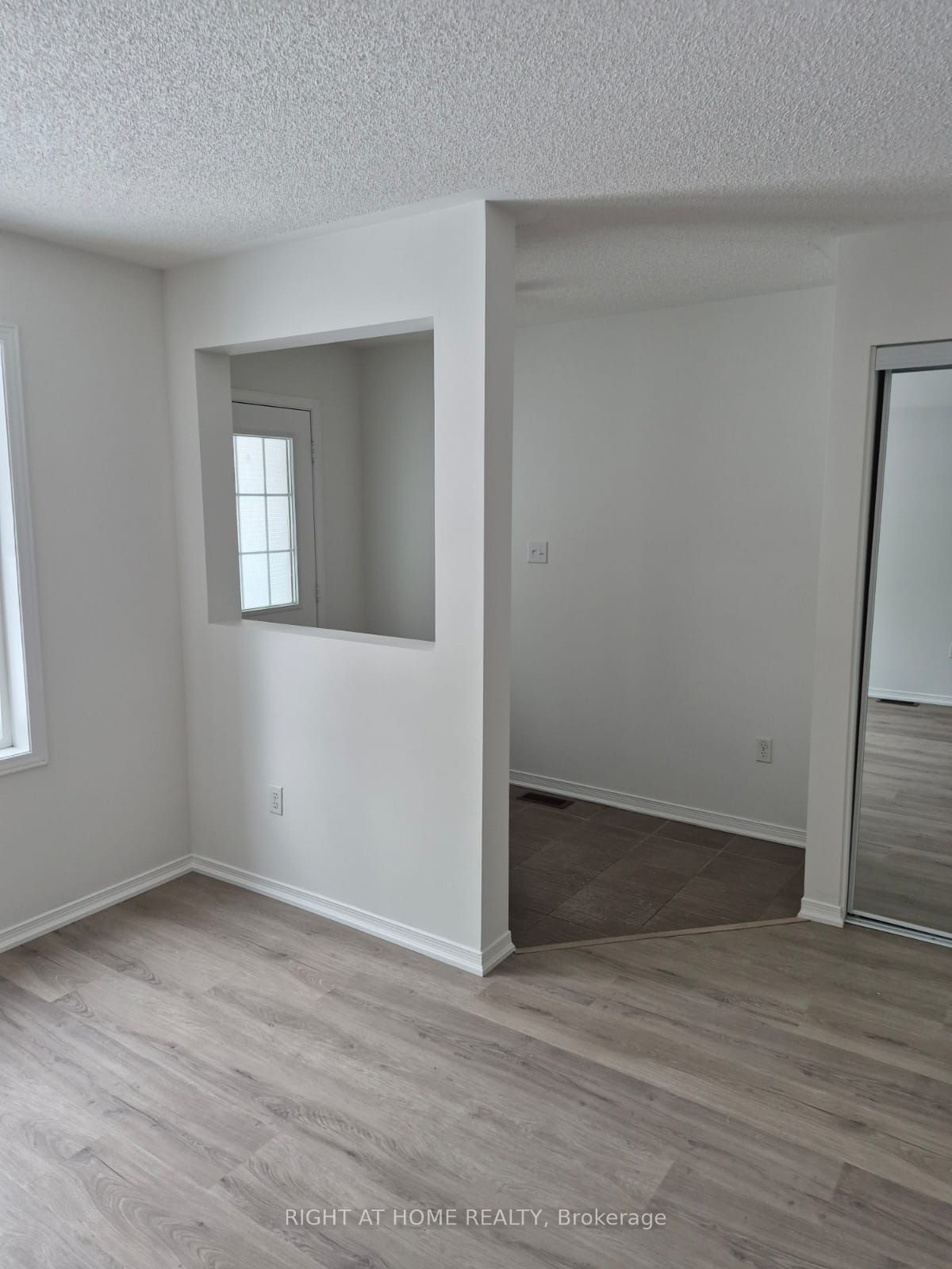 3 PEARTREE Court, Barrie, ON L4N 6N7 photo 5