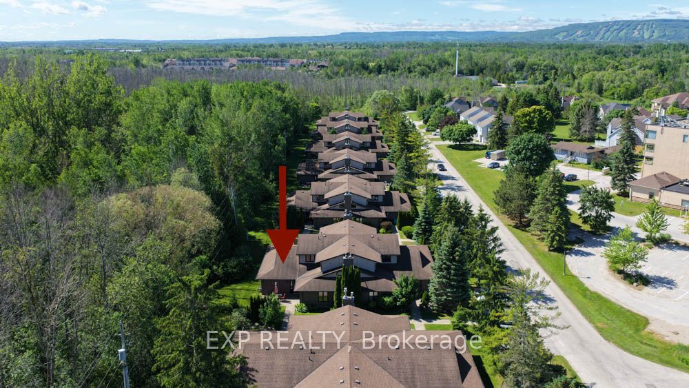 9 Trafalgar Road, Collingwood, ON L9Y 5G4 photo 4