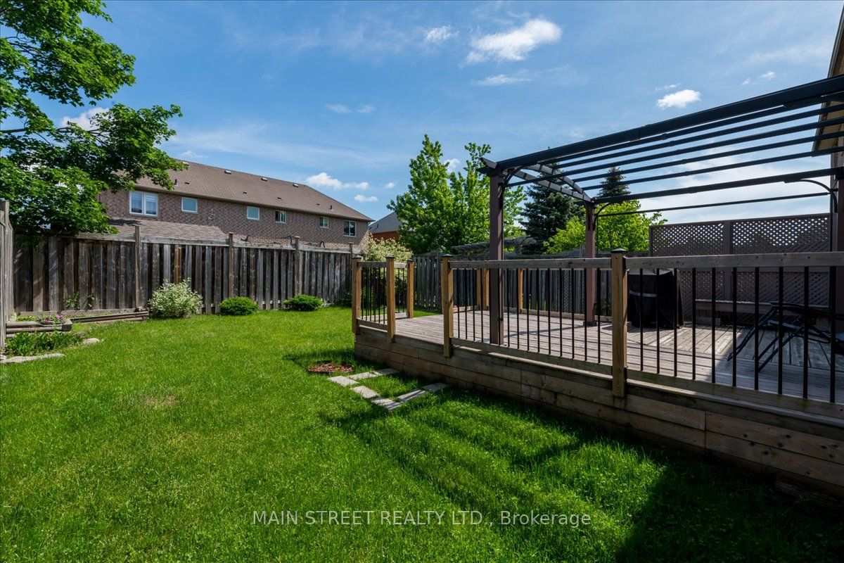 128 Tunbridge Road, Barrie, ON L4M 6S2 photo 3