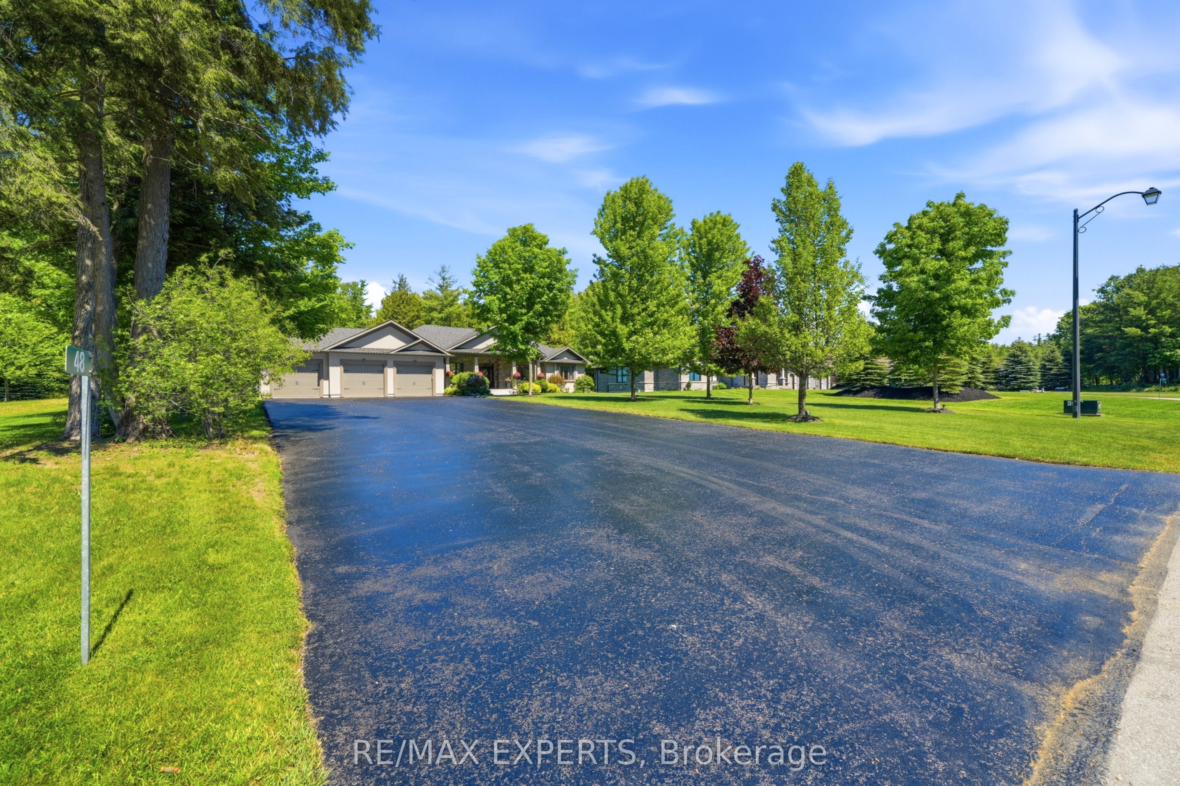 48 Marni Lane, Springwater, ON L0L 2K0 photo 3