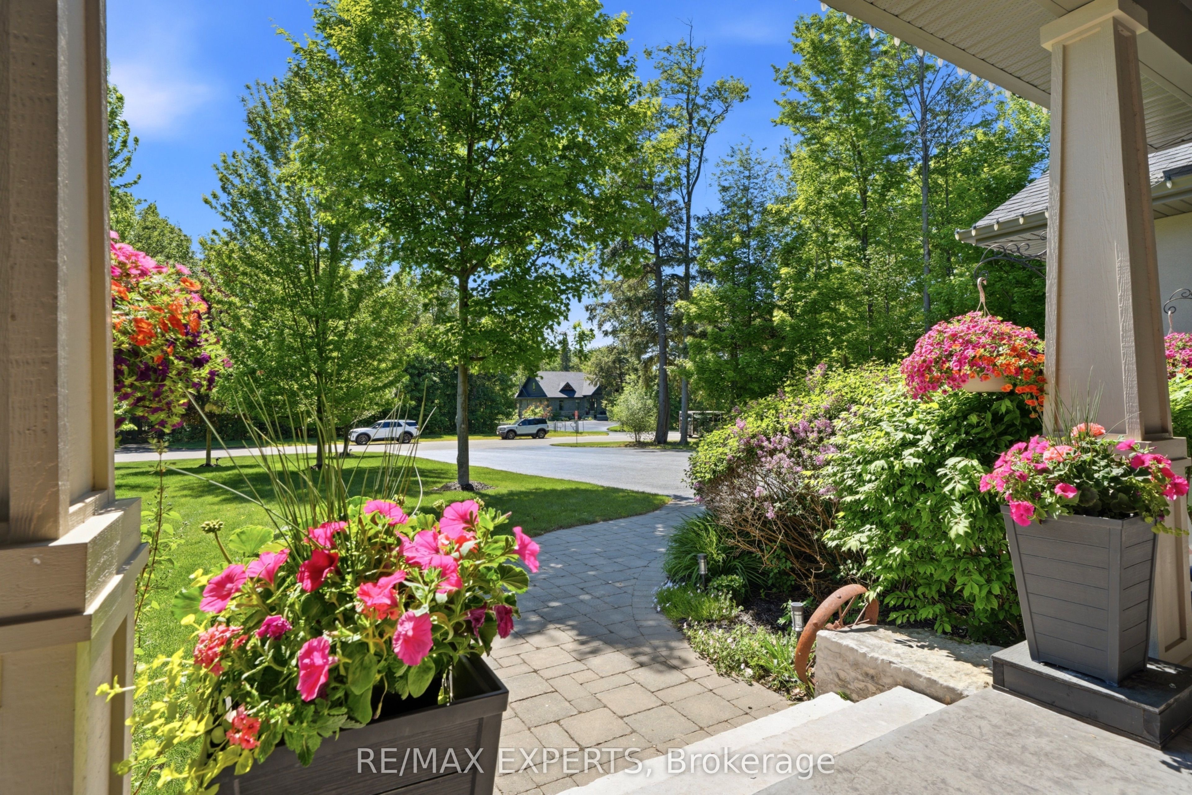 48 Marni Lane, Springwater, ON L0L 2K0 photo 4