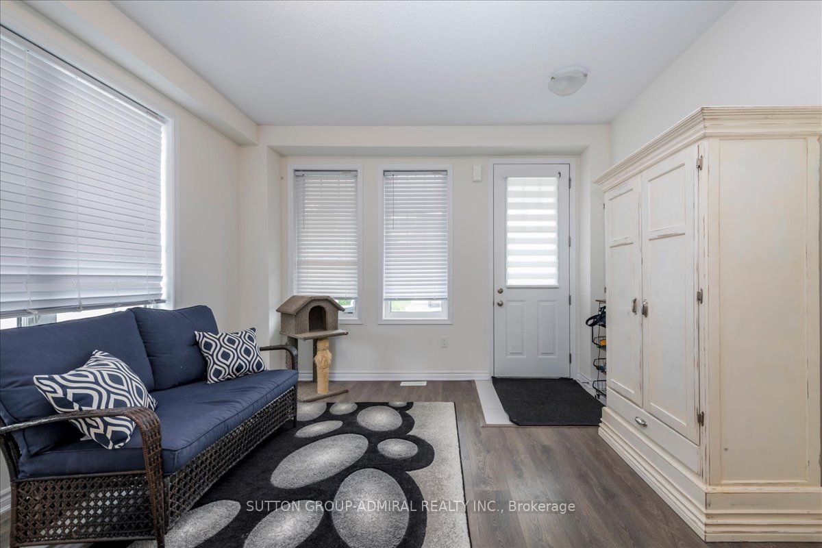34 Abby Drive, Wasaga Beach, ON L9Z 0K2 photo 2
