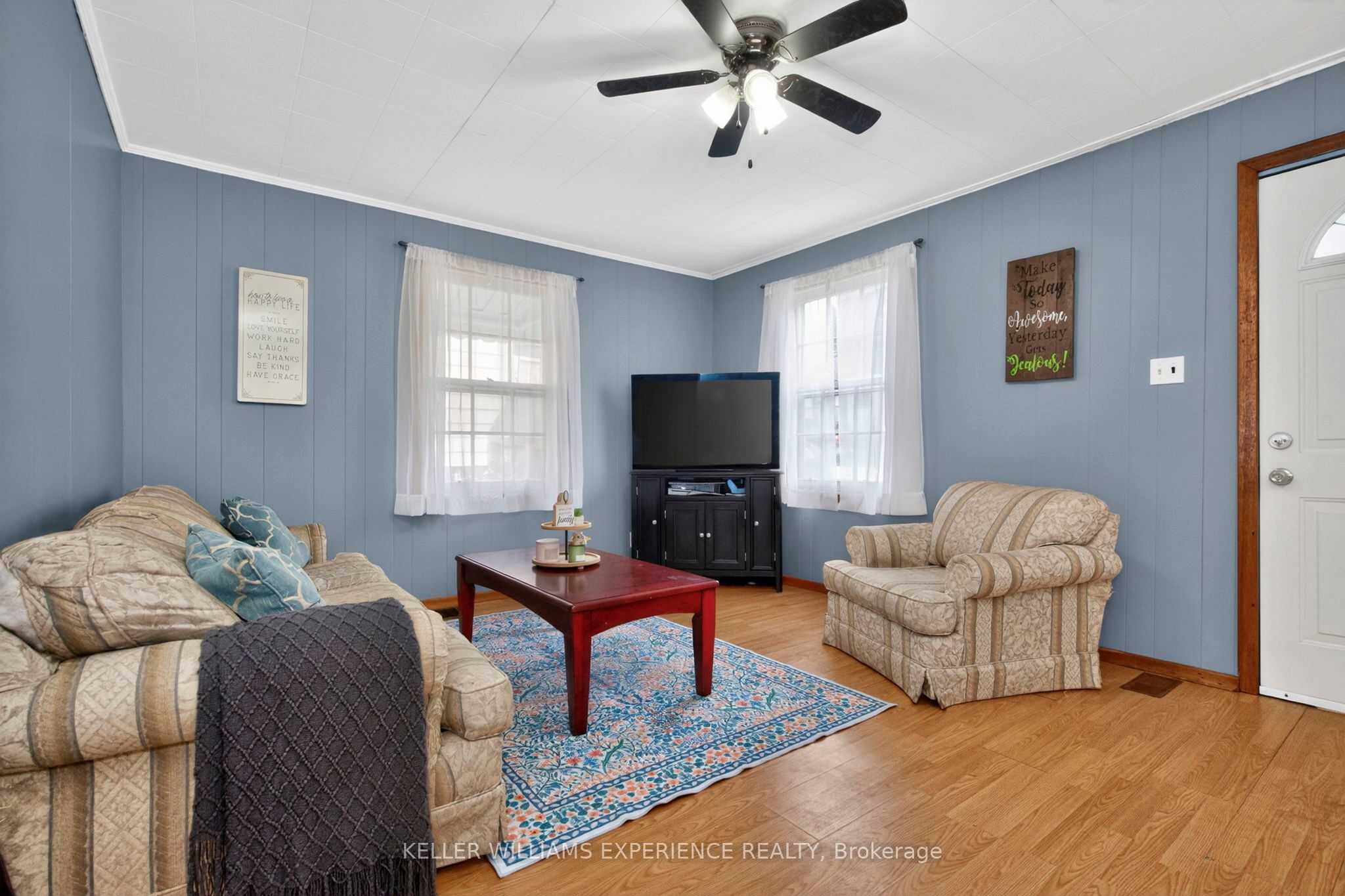 10 Argyle Avenue, Orillia, ON L3V 2V6 photo 4