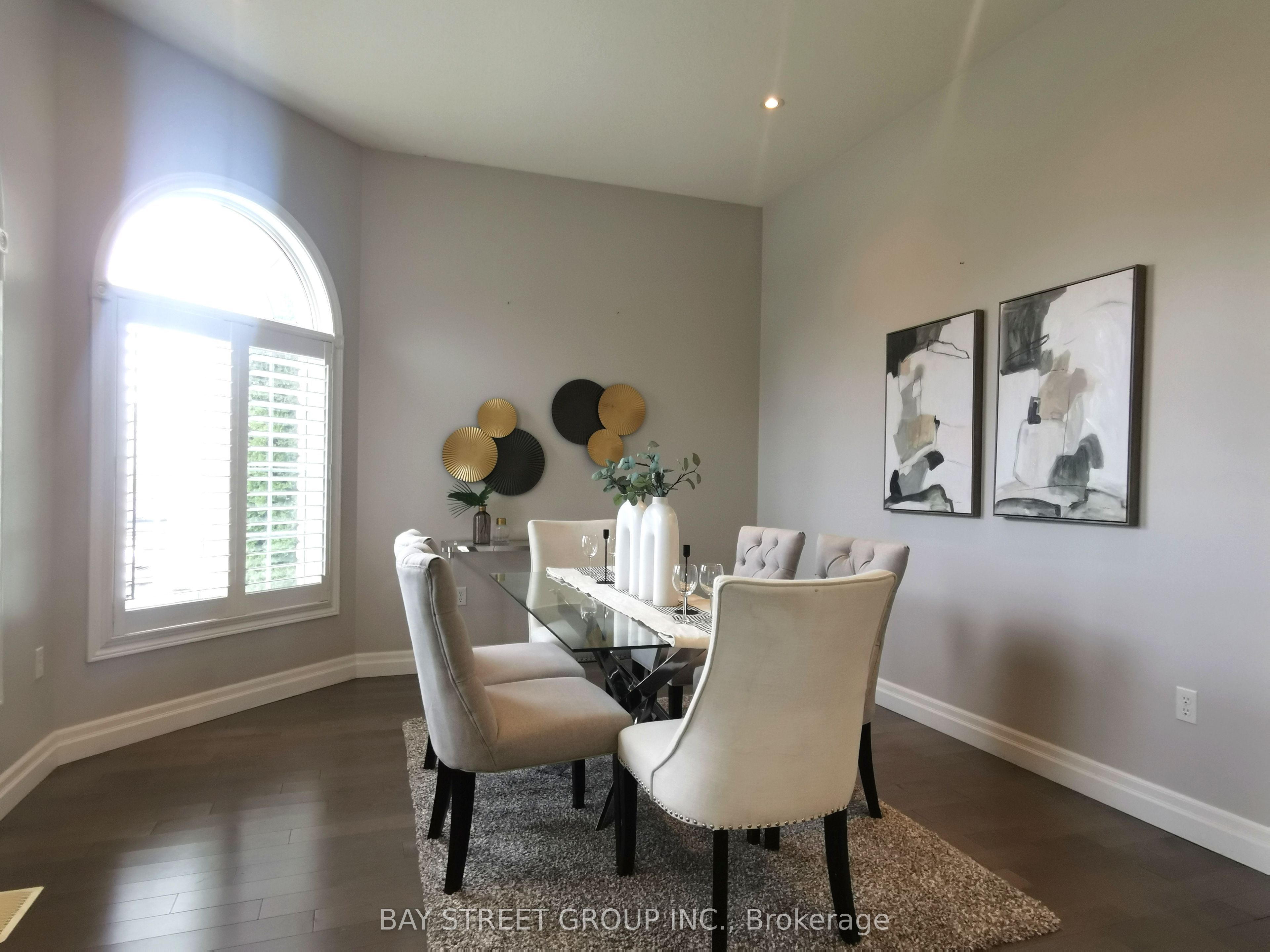 19 Falcon Crescent, Barrie, ON L4N 0Y9 photo 5