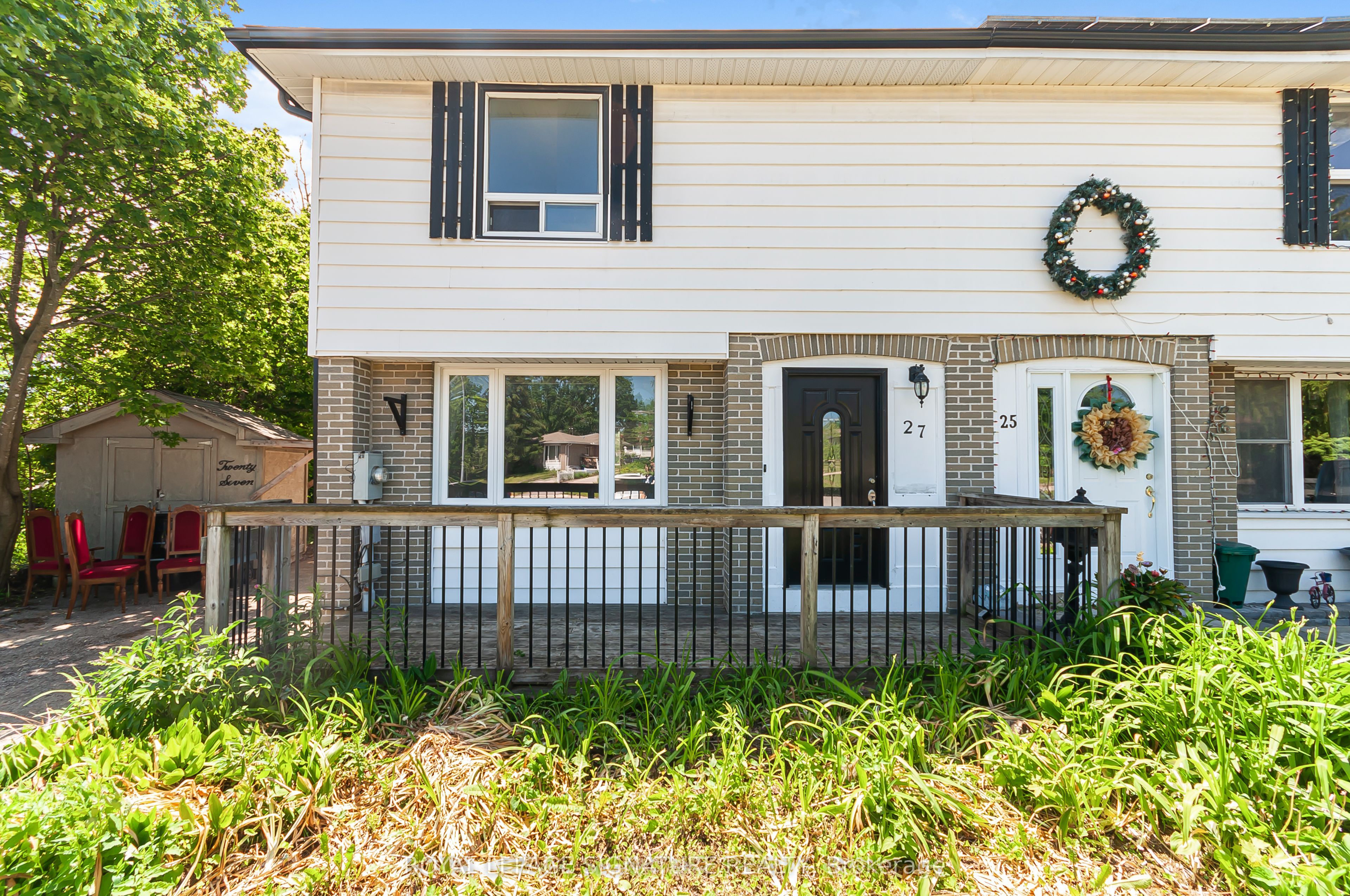 27 DAPHNE Crescent, Barrie, ON L4M 2Y7 photo 3