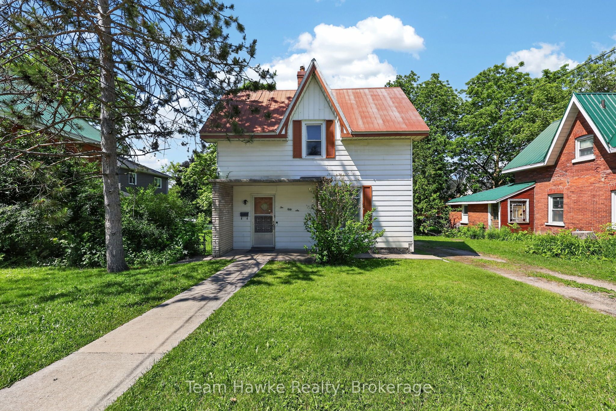 256 Manly Street, Midland, ON L4R 3C6 photo 2