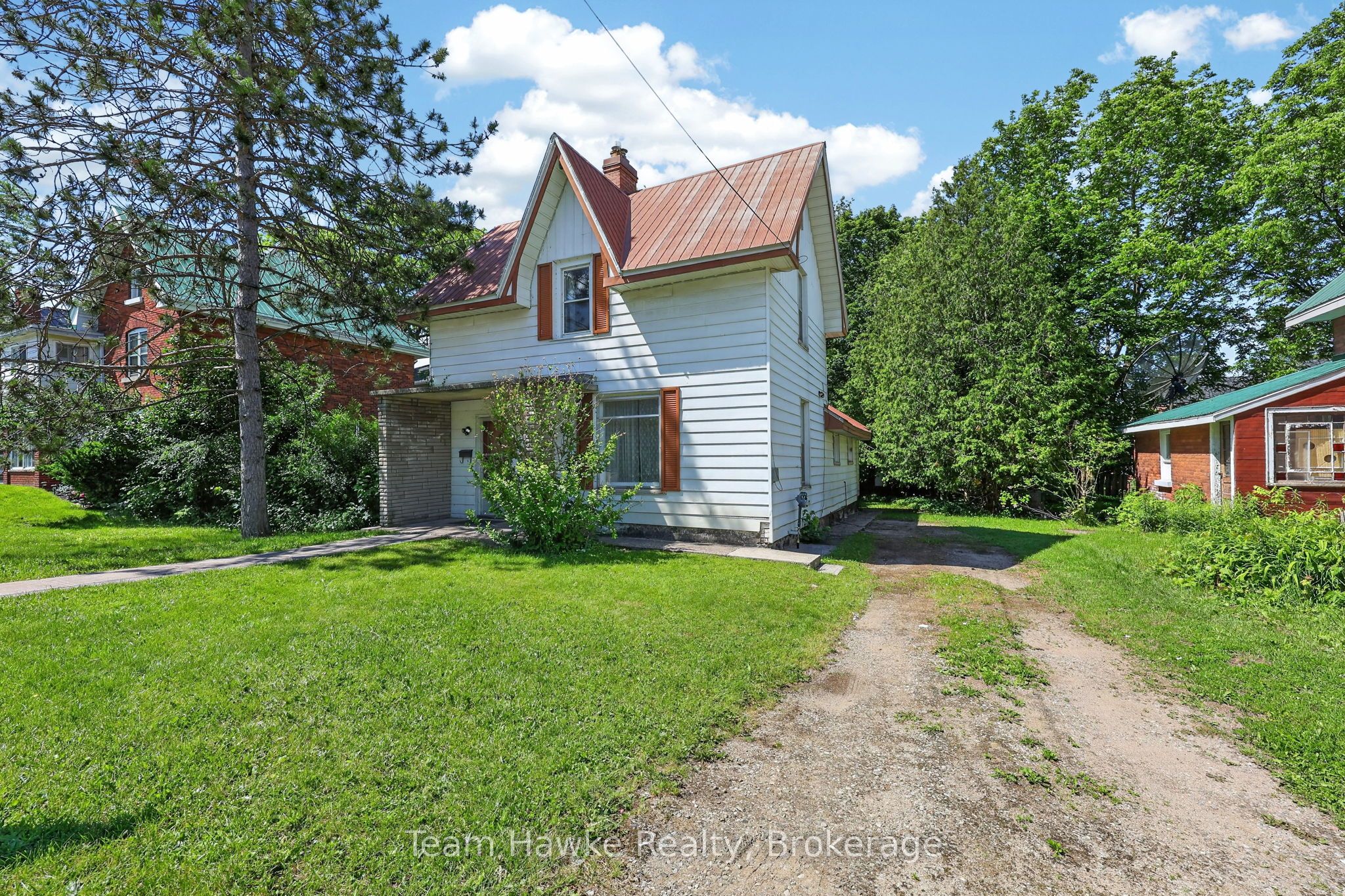 256 Manly Street, Midland, ON L4R 3C6 photo 3