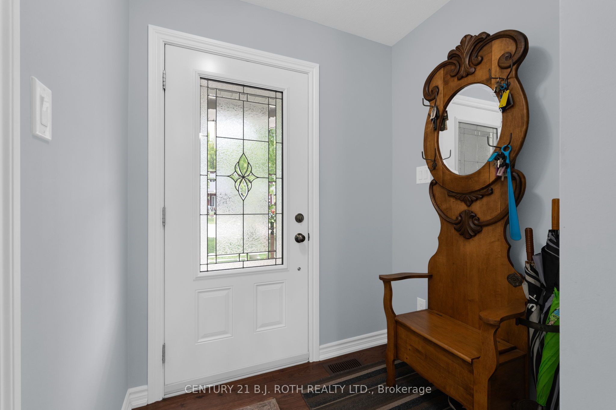 34 Chamberlain Crescent, Penetanguishene, ON L9M 0A6 photo 3