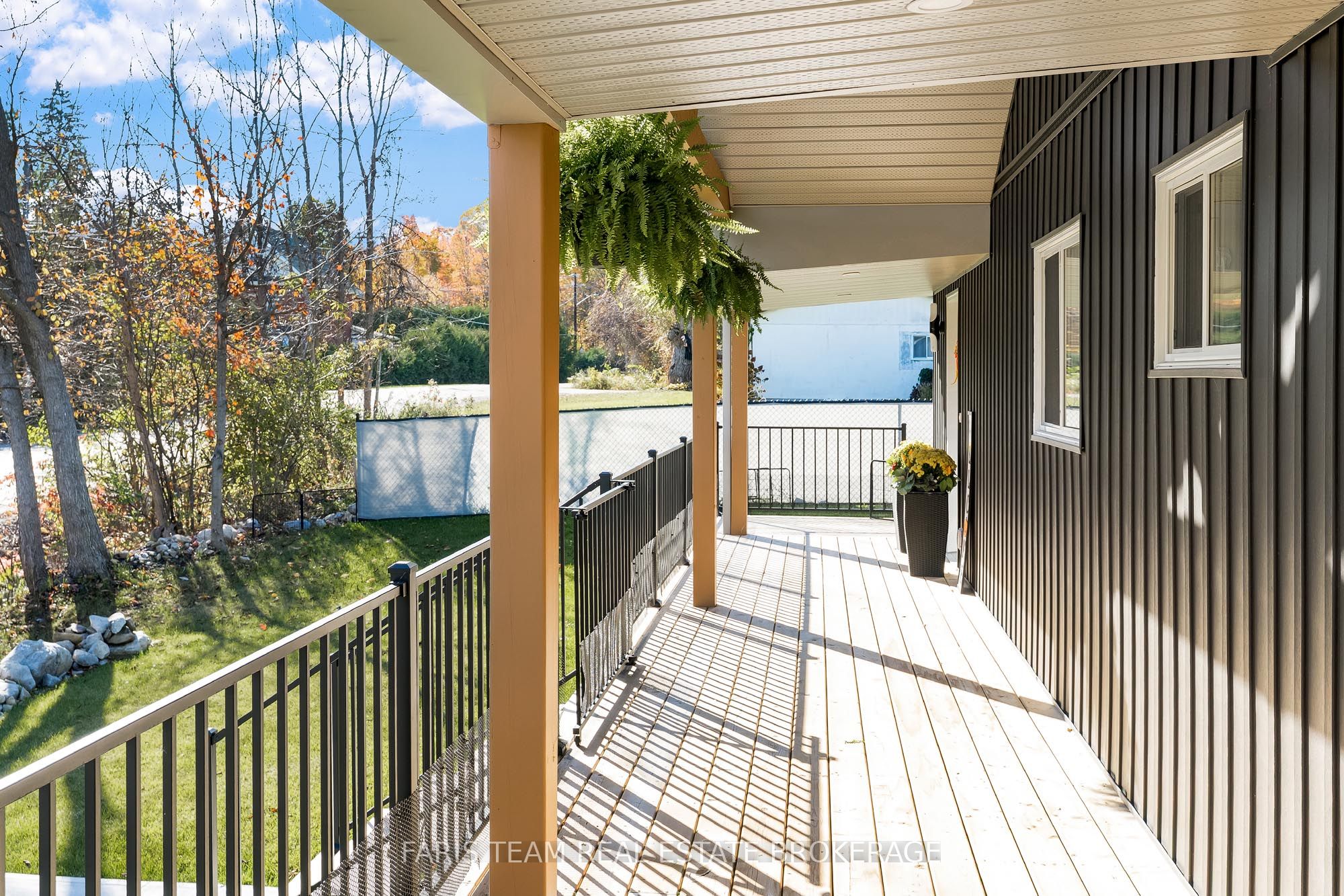 550 Second Avenue, Tay, ON L0K 1R0 photo 4
