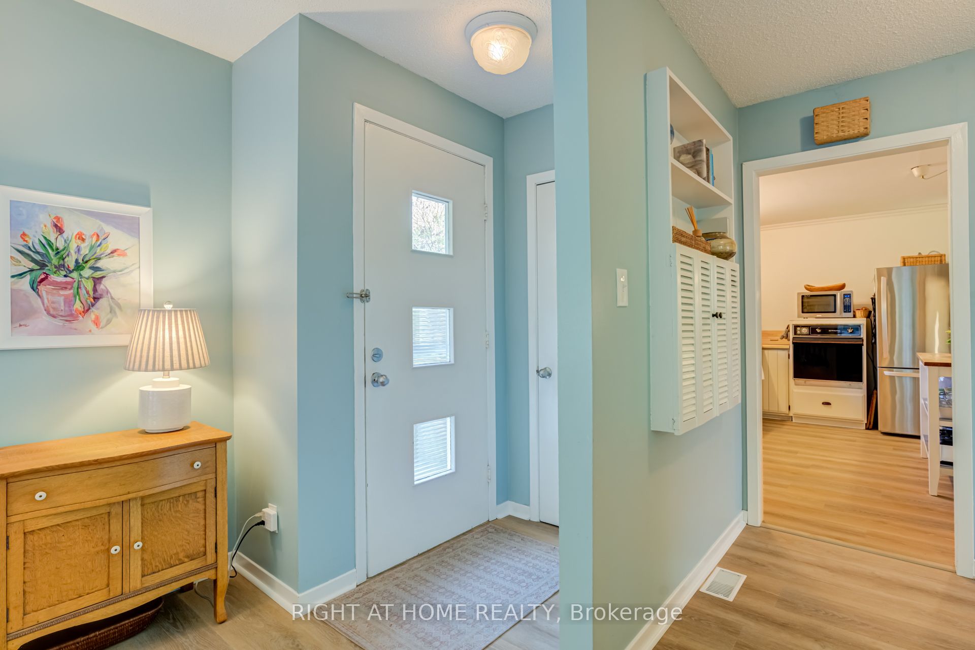 15 Wattie Road, Springwater, ON L9X 0P8 photo 4
