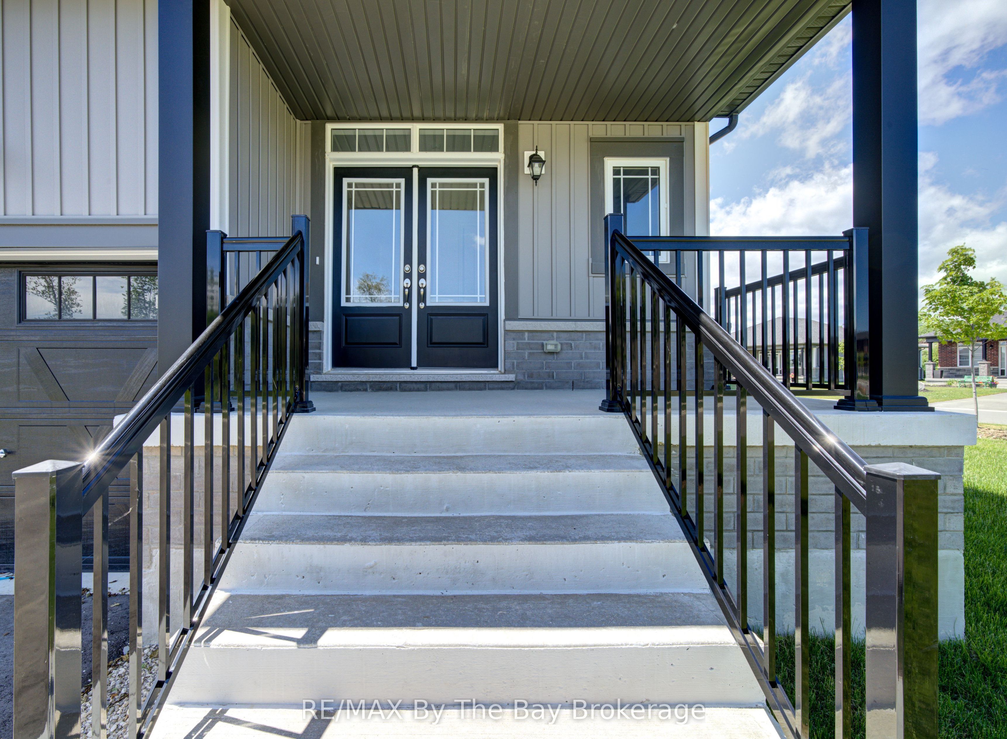 1 Amber Drive, Wasaga Beach, ON L9Z 0R9 photo 5