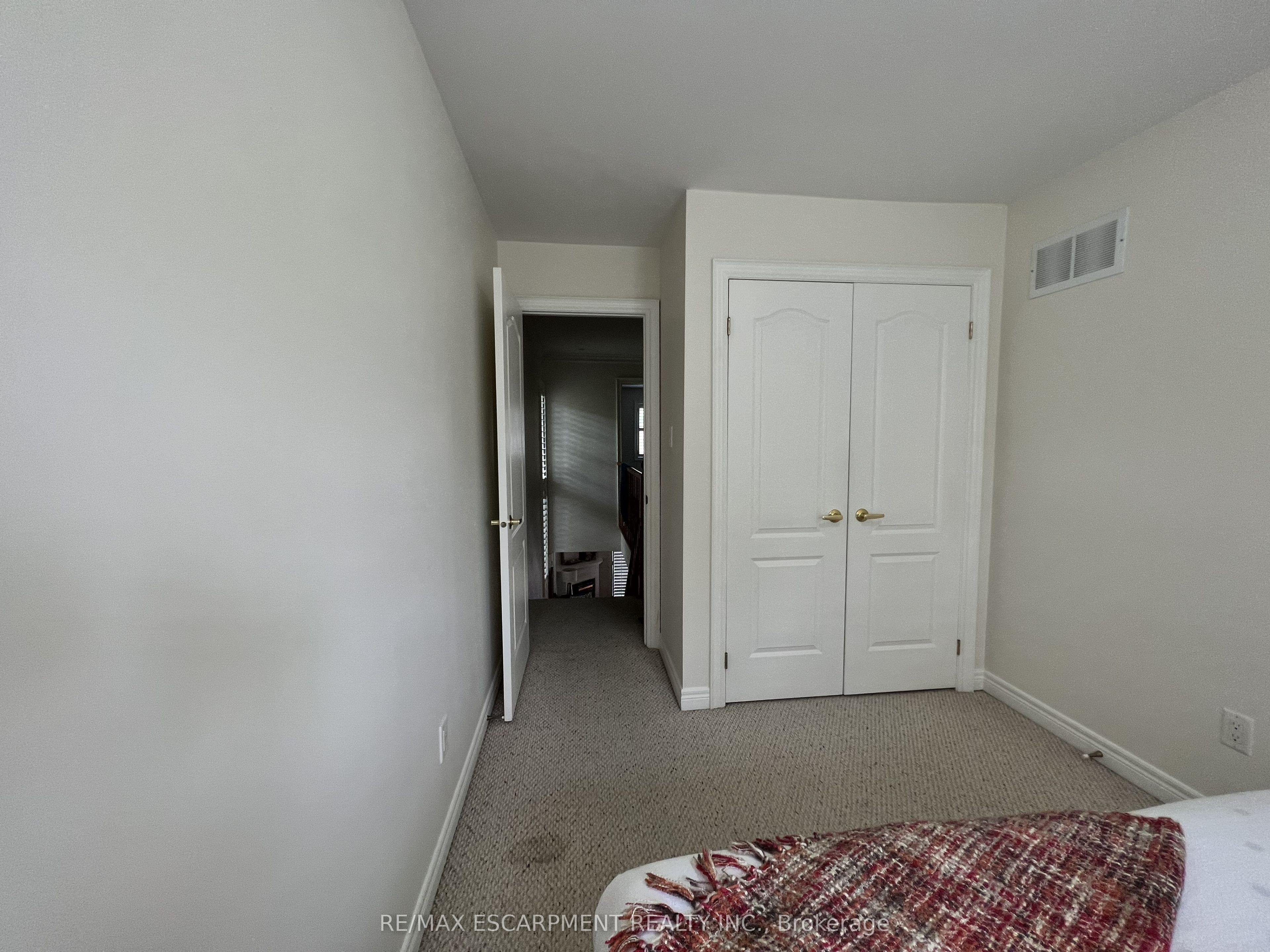 210 Owen Street #1, #2, #3, Barrie, ON L4M 3J2 photo 5