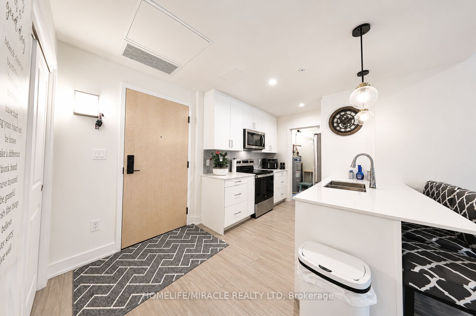 121 Mary Street 322, Clearview, ON L0M 1G0 photo 4