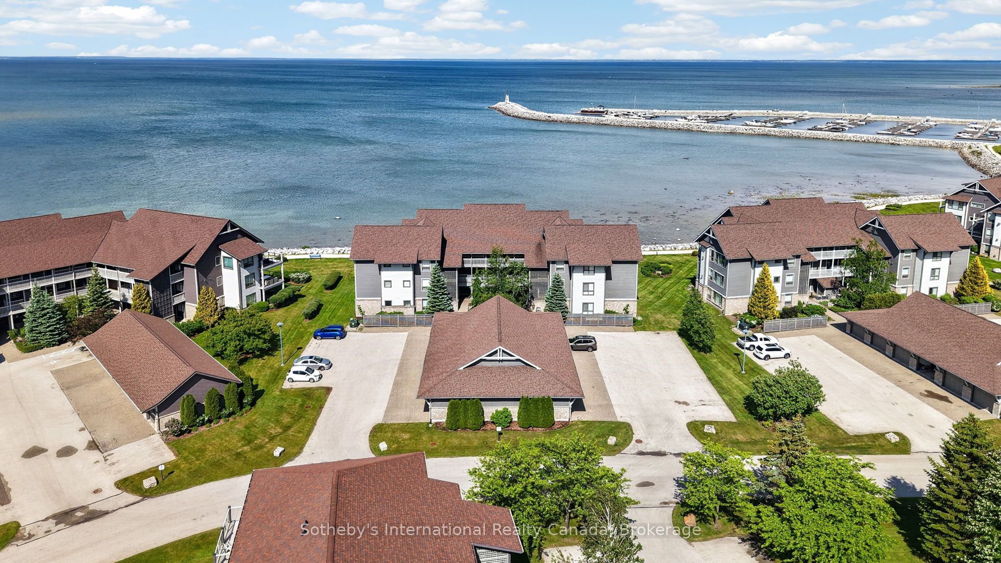 541 MARINERS Way, Collingwood, ON L9Y 5C7 photo 4