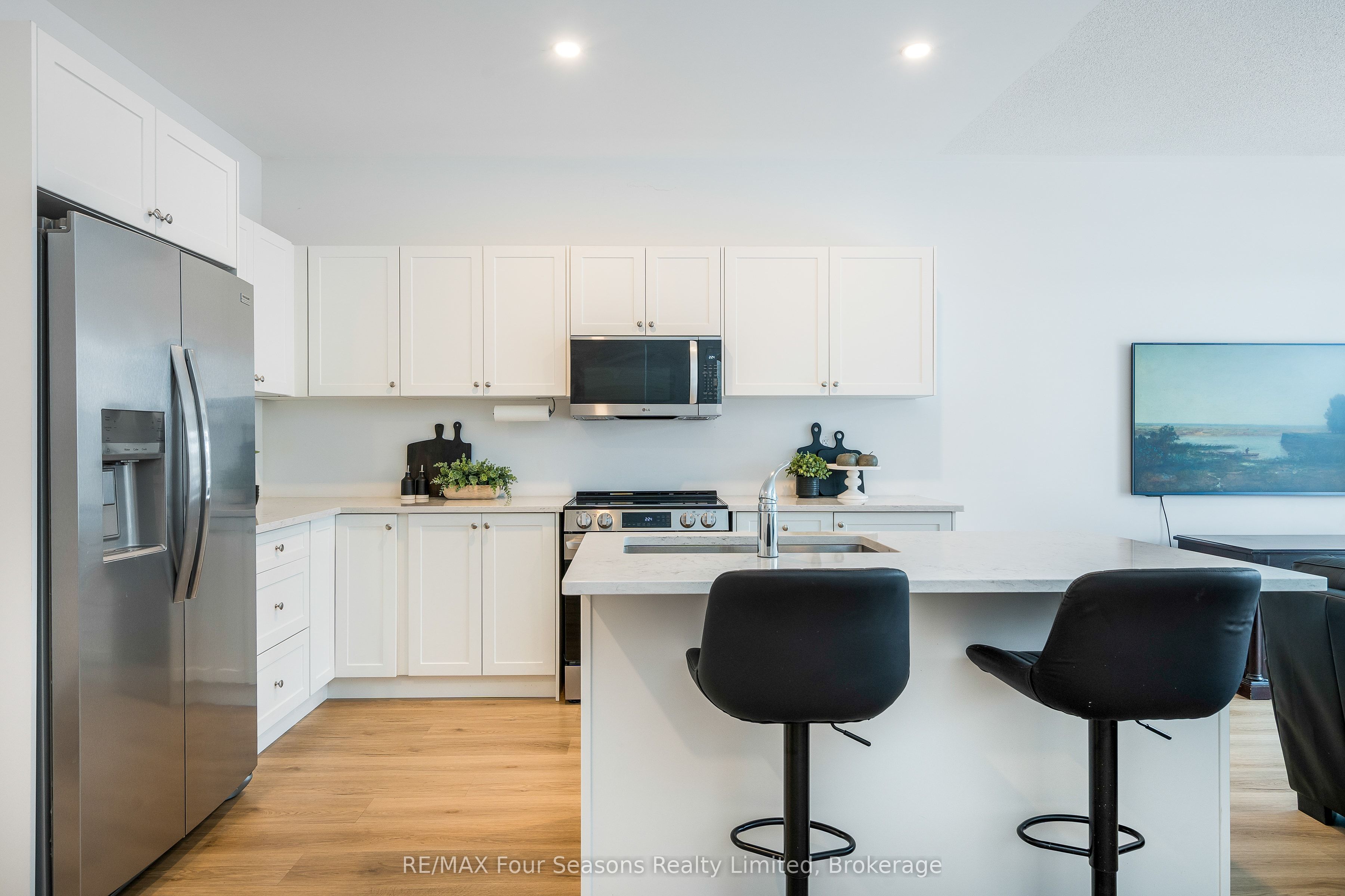 248 Duncan Street, Clearview, ON L0M 1S0 photo 5